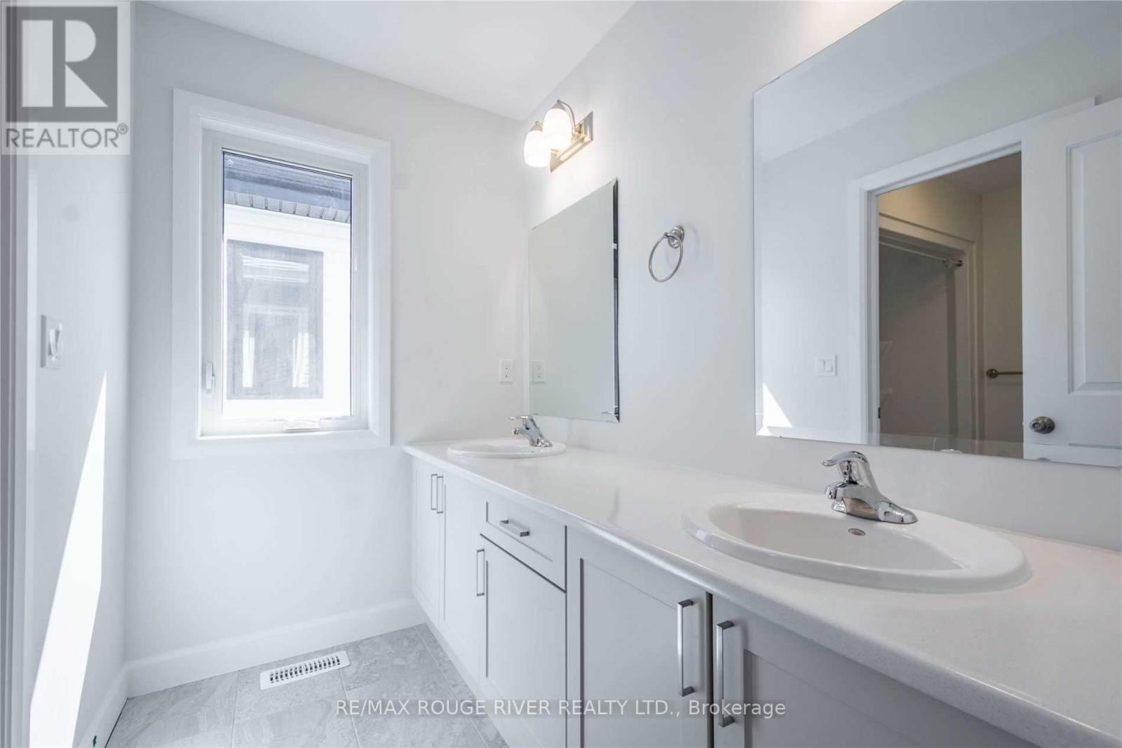 46 Erie Court, Loyalist, Ontario  K7N 0E3 - Photo 18 - X12449508