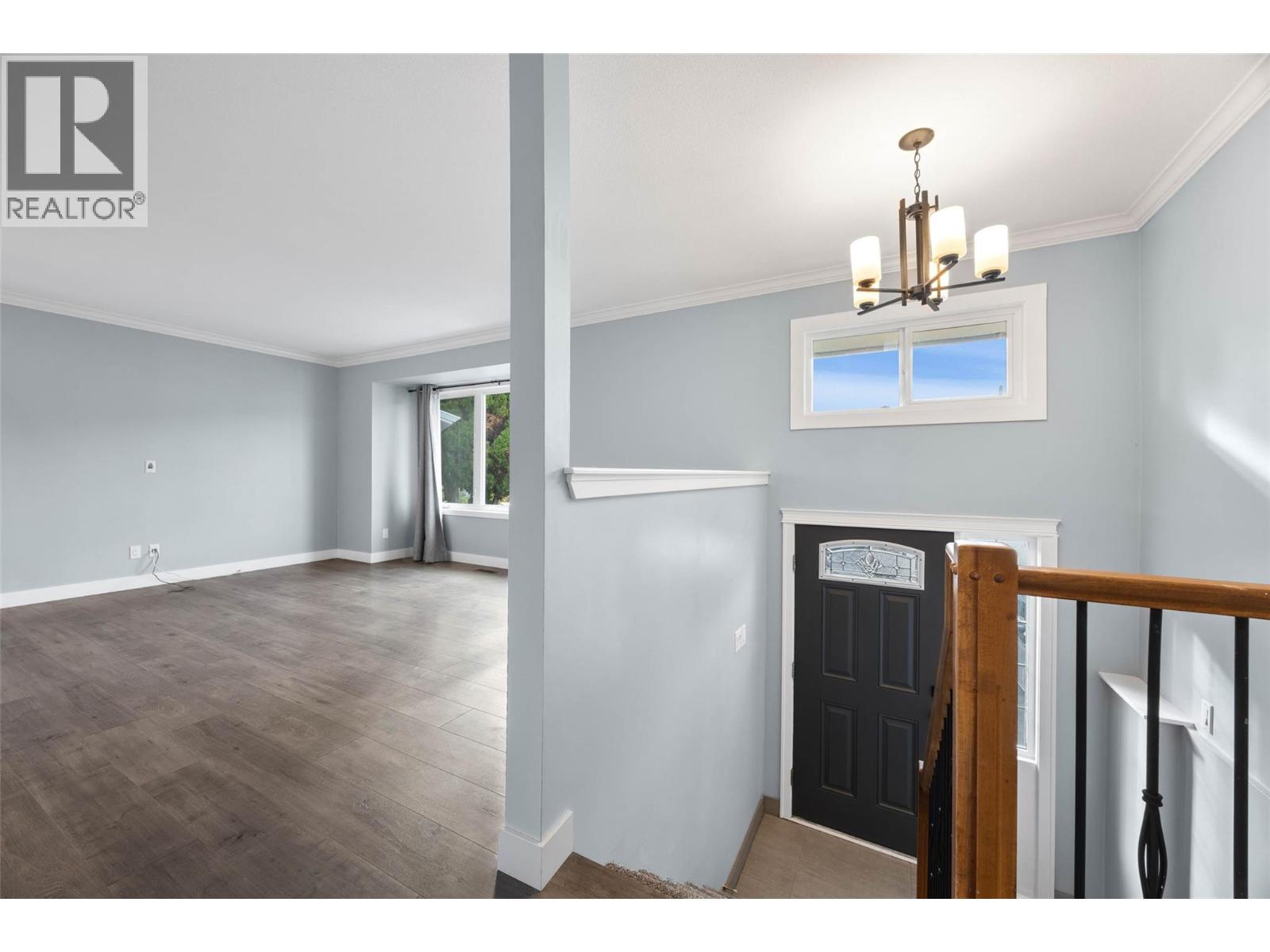 1648 Spartan Place, Kamloops, British Columbia  V2B 7Z3 - Photo 3 - 10365157