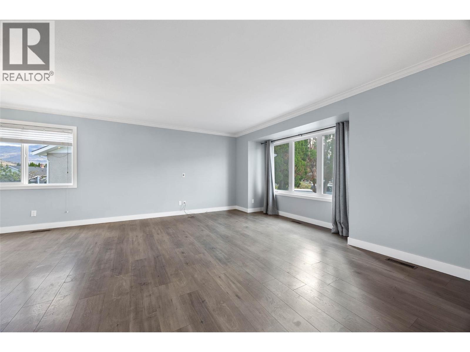 1648 Spartan Place, Kamloops, British Columbia  V2B 7Z3 - Photo 4 - 10365157