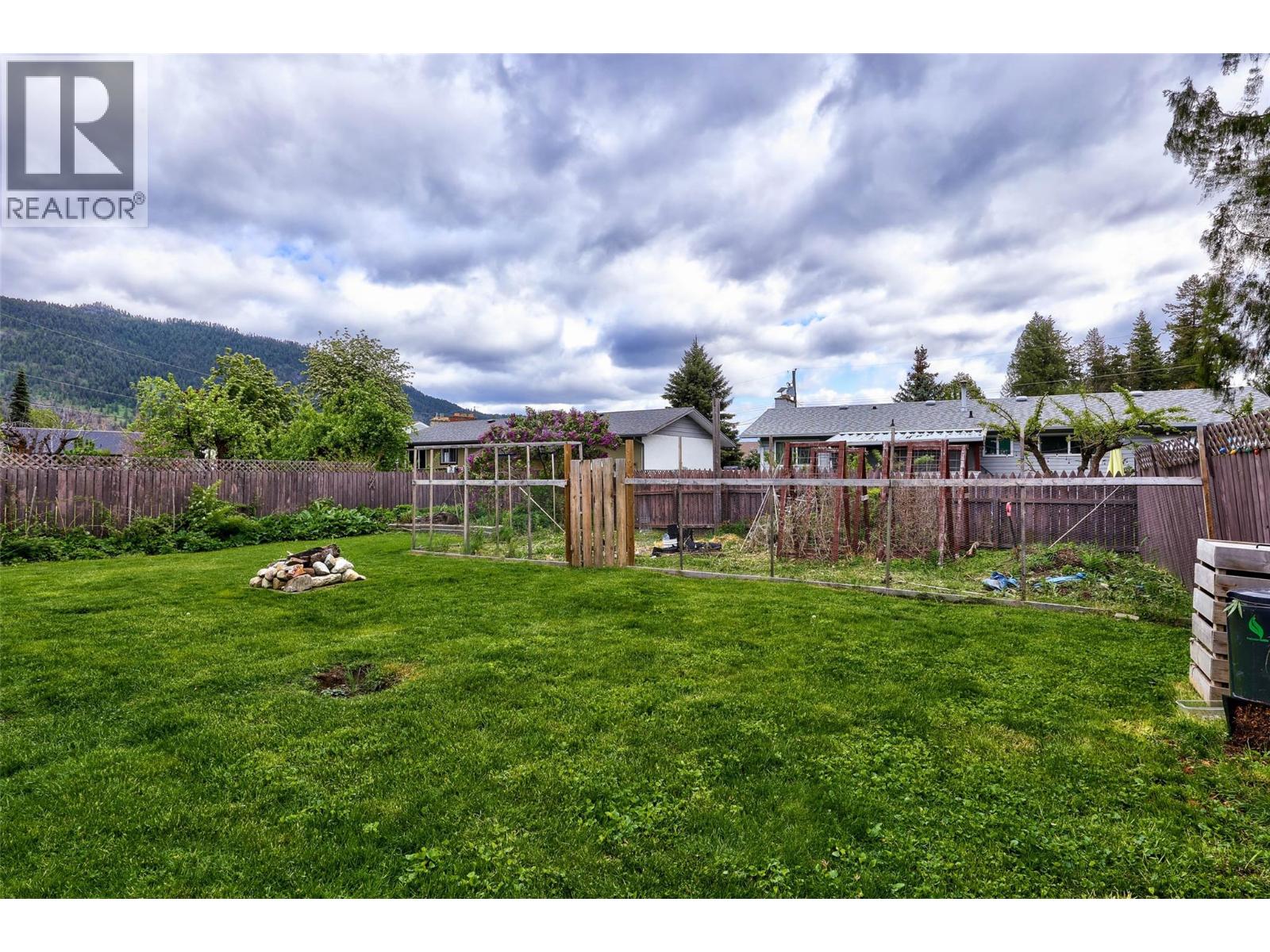 229 Birch Street, Chase, British Columbia  V0E 1M0 - Photo 20 - 10364958