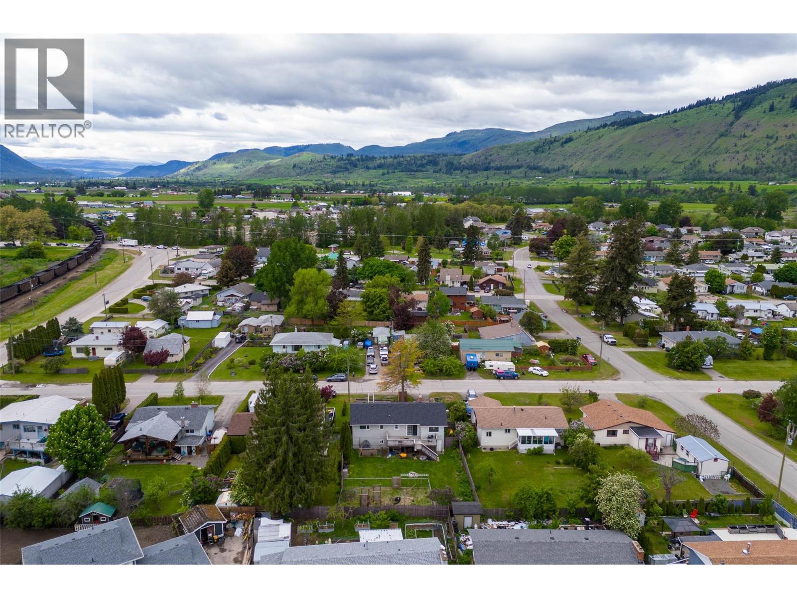229 Birch Street, Chase, British Columbia  V0E 1M0 - Photo 28 - 10364958