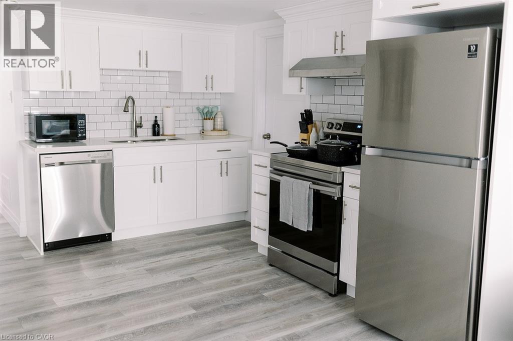 261 Belmont Avenue W Unit# B - Lower, Kitchener, Ontario  N2M 1M3 - Photo 3 - 40777115
