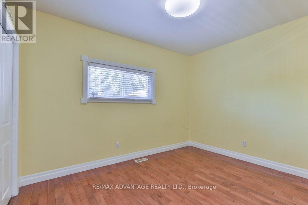 148 Sanders Street, London East (East M), Ontario  N5Z 2S6 - Photo 12 - X12449610