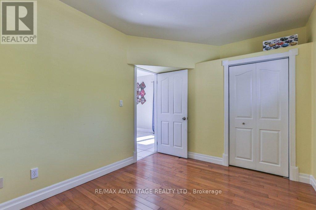 148 Sanders Street, London East (East M), Ontario  N5Z 2S6 - Photo 13 - X12449610