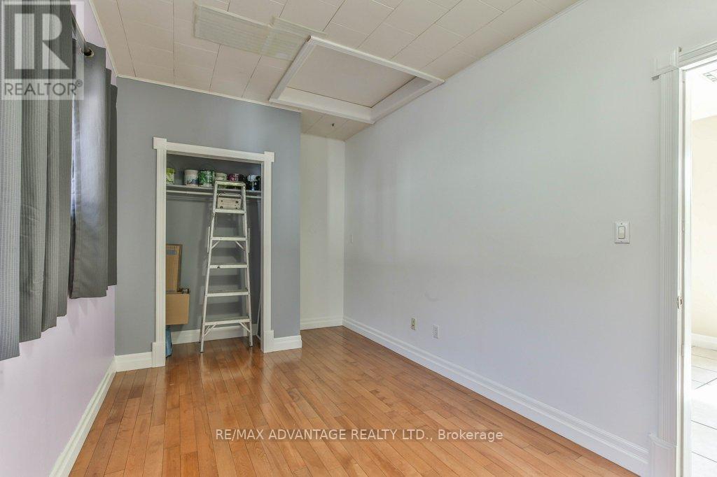 148 Sanders Street, London East (East M), Ontario  N5Z 2S6 - Photo 14 - X12449610