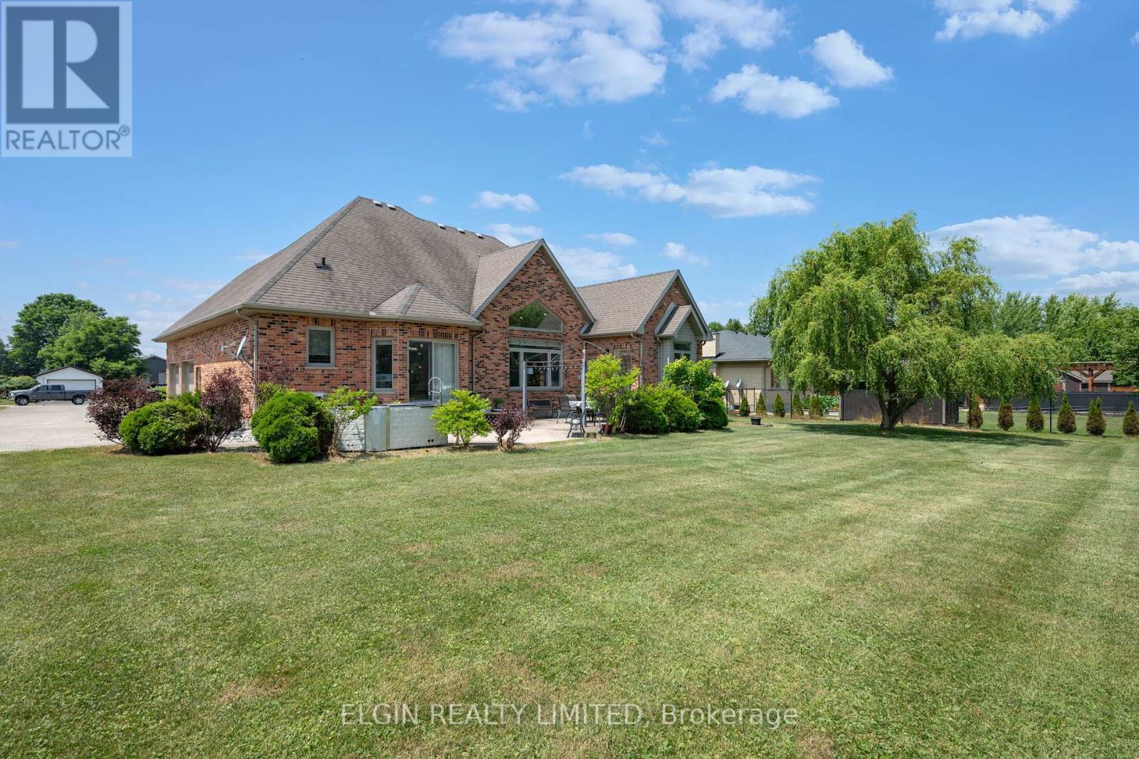 9538 Tower Road, Central Elgin, Ontario  N5P 3S7 - Photo 41 - X12449618