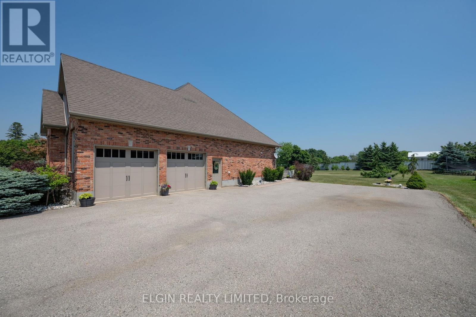 9538 Tower Road, Central Elgin, Ontario  N5P 3S7 - Photo 5 - X12449618