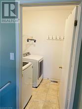 5 - 215 North Centre Road, London North, Ontario  N5X 4E3 - Photo 4 - X12449653