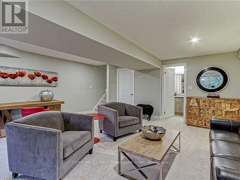 118 - 177 Edgevalley Road, London East, Ontario  N5V 0C5 - Photo 31 - X12449665
