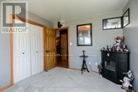 212 Queen Street, West Elgin (Rodney), Ontario  N0L 2C0 - Photo 35 - X12449738