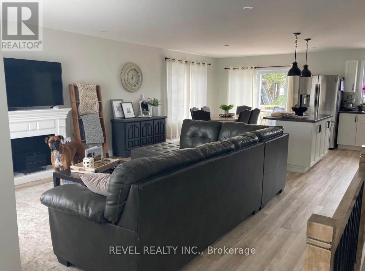 172 Thirteenth Avenue, Cochrane, Ontario  P0L 1C0 - Photo 10 - T12449699