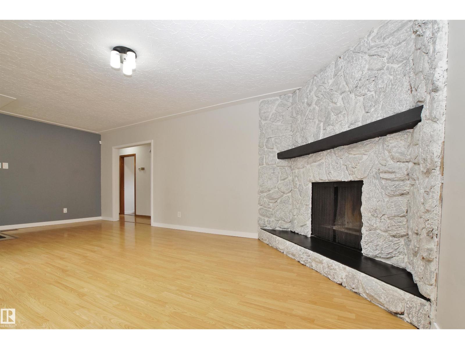 12415 80 St Nw, Edmonton, Alberta  T5B 2P8 - Photo 7 - E4461135