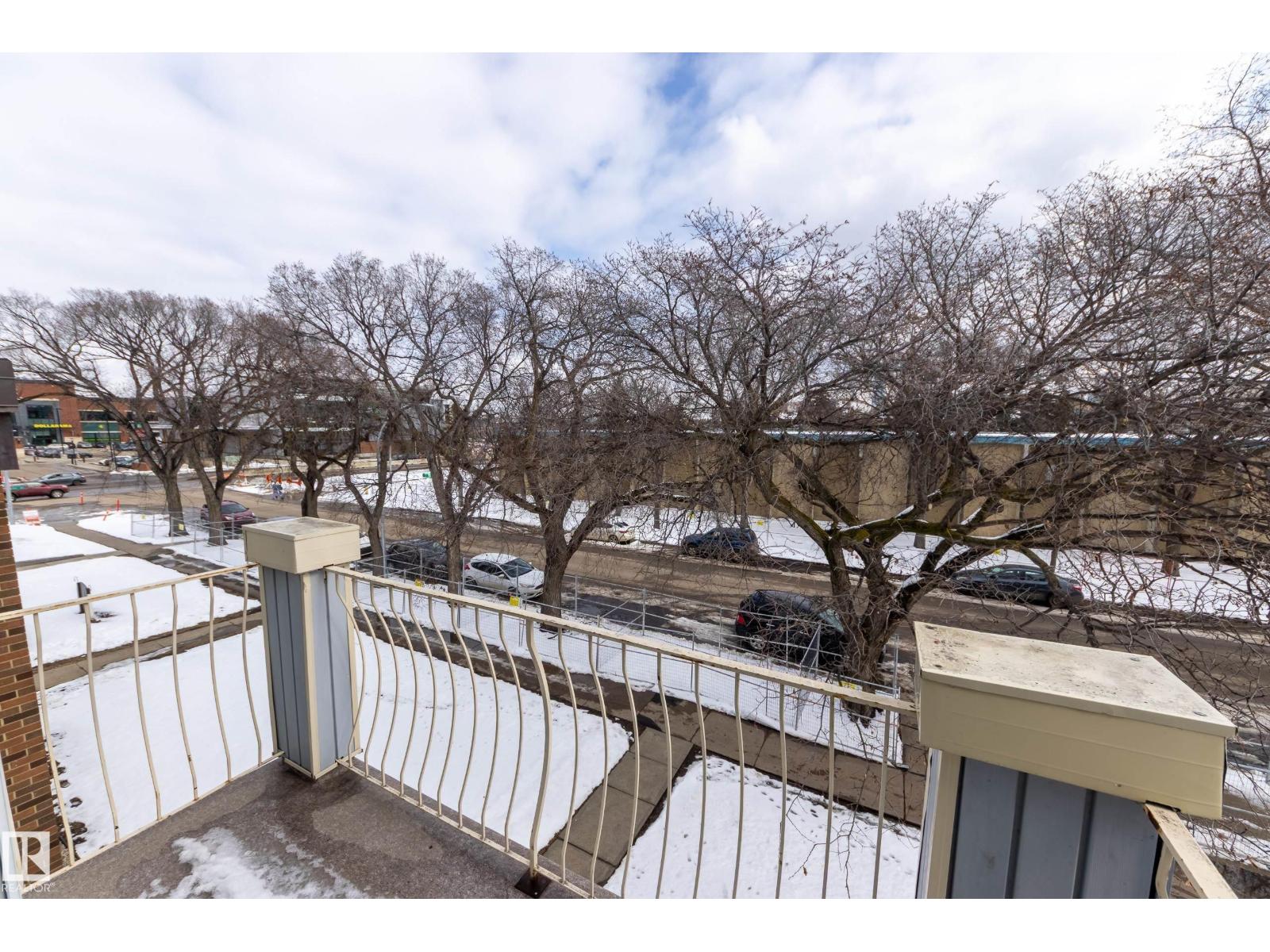 #11 10324 119 St Nw, Edmonton, Alberta  T5K 1Z6 - Photo 12 - E4461136