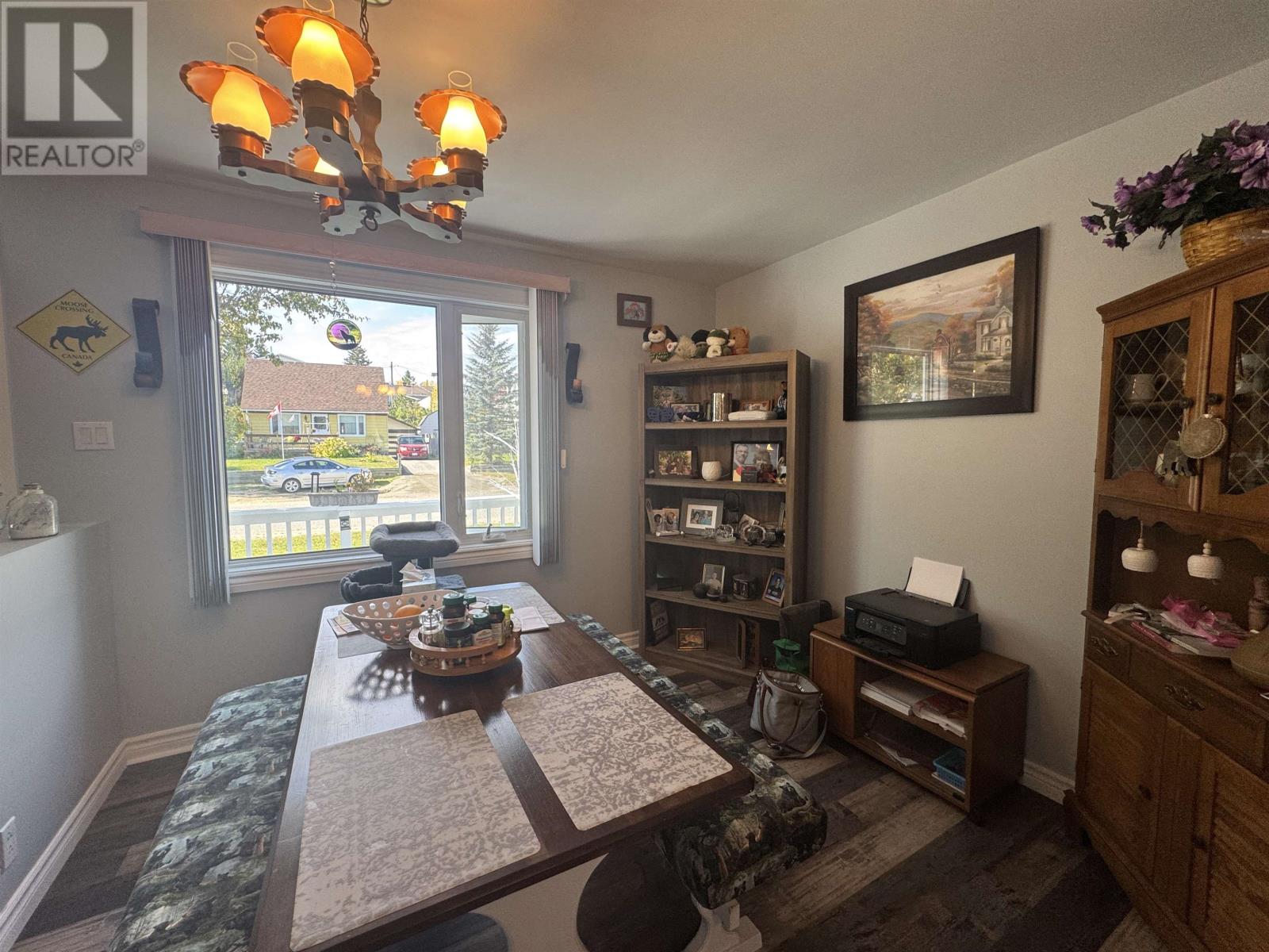 27 Adjala Ave, Manitouwadge, Ontario  P0T 2C0 - Photo 10 - TB253159