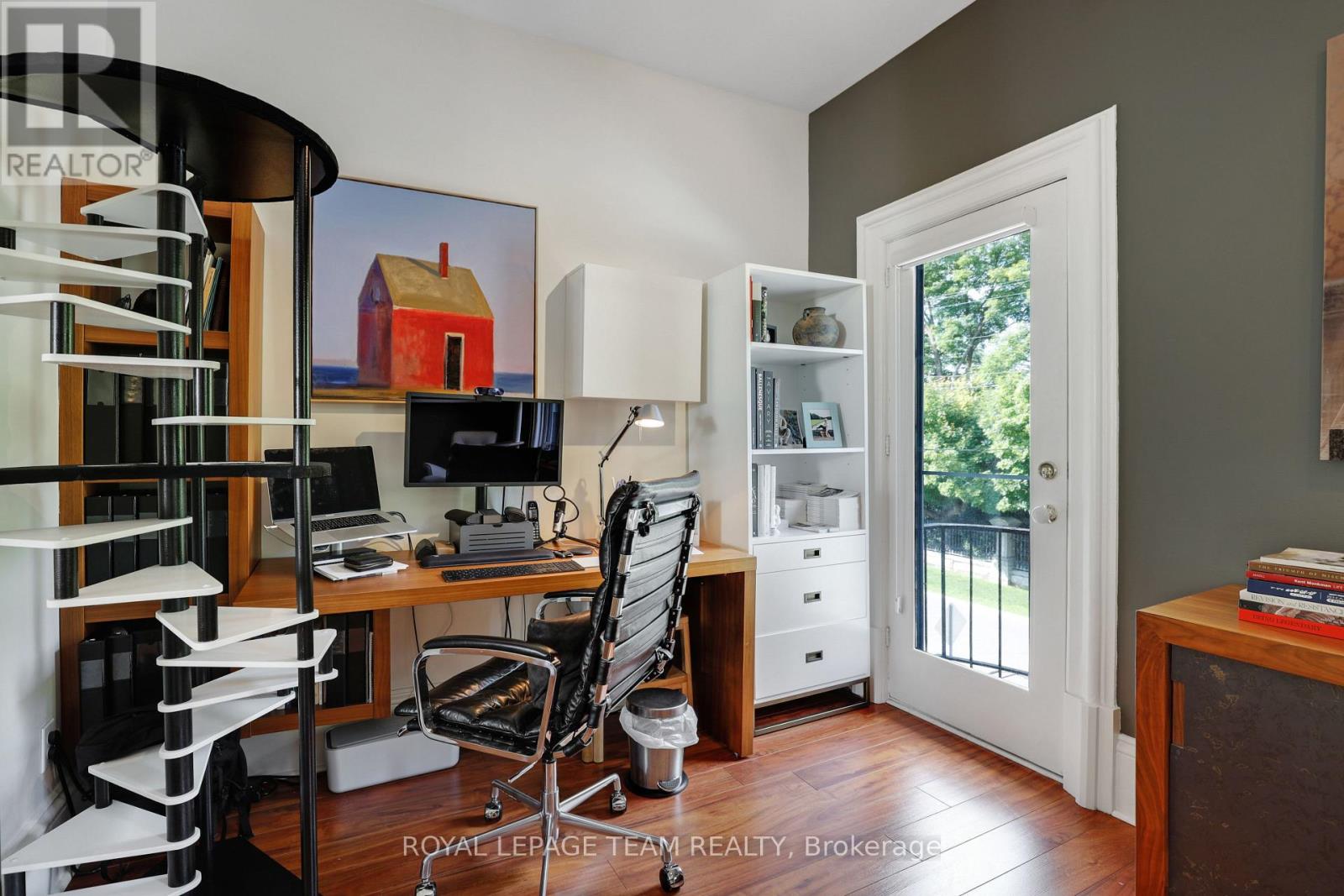 161 Mackay Street, Ottawa, Ontario  K1M 2B5 - Photo 19 - X12449662