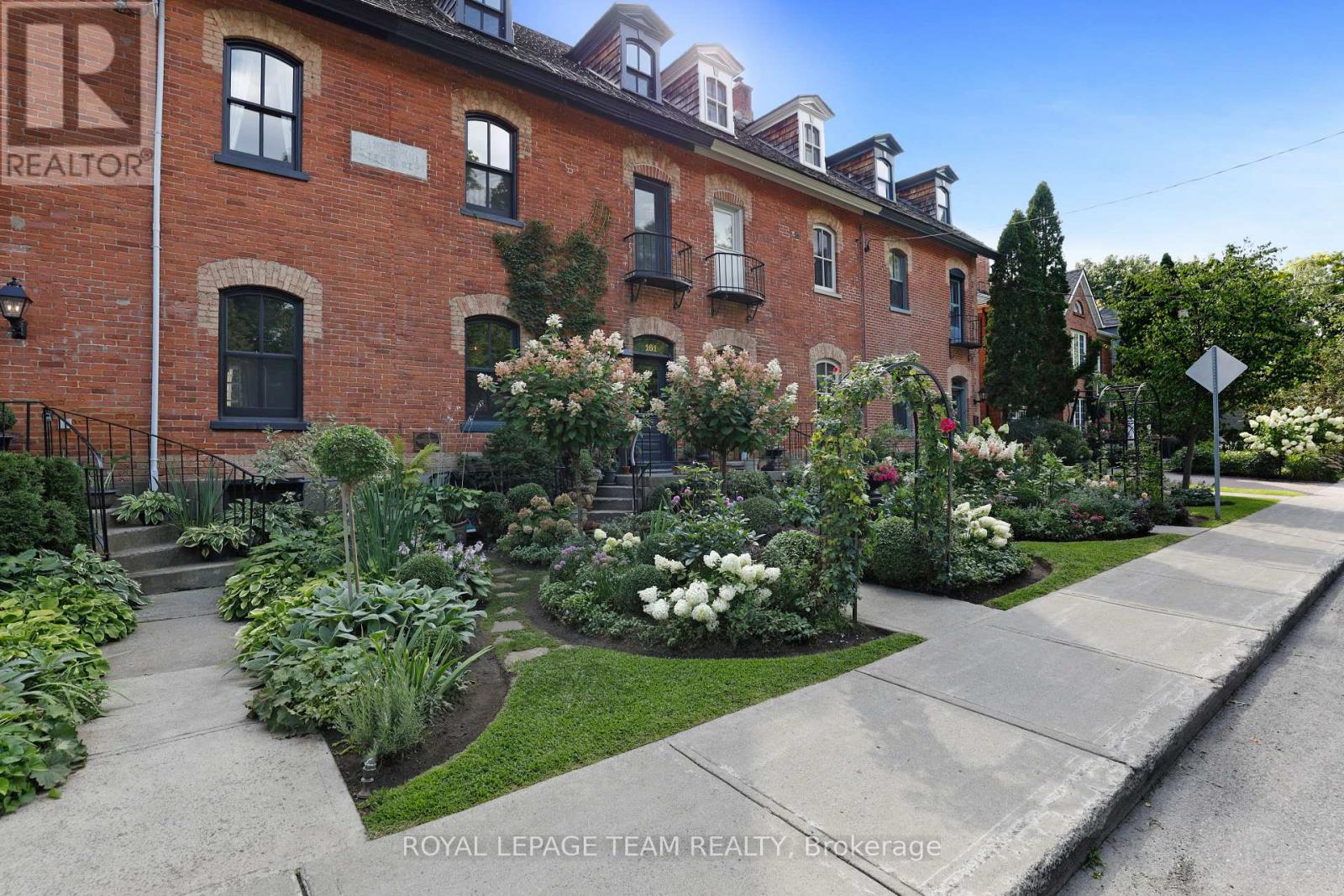161 Mackay Street, Ottawa, Ontario  K1M 2B5 - Photo 23 - X12449662