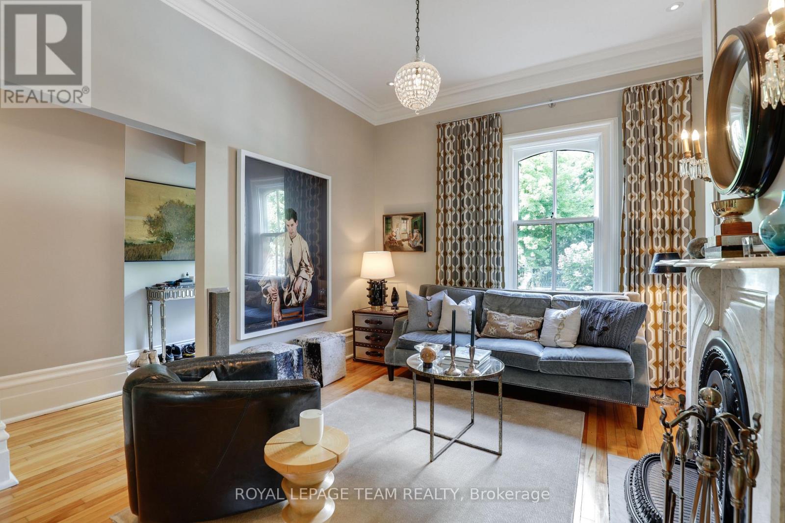 161 Mackay Street, Ottawa, Ontario  K1M 2B5 - Photo 5 - X12449662