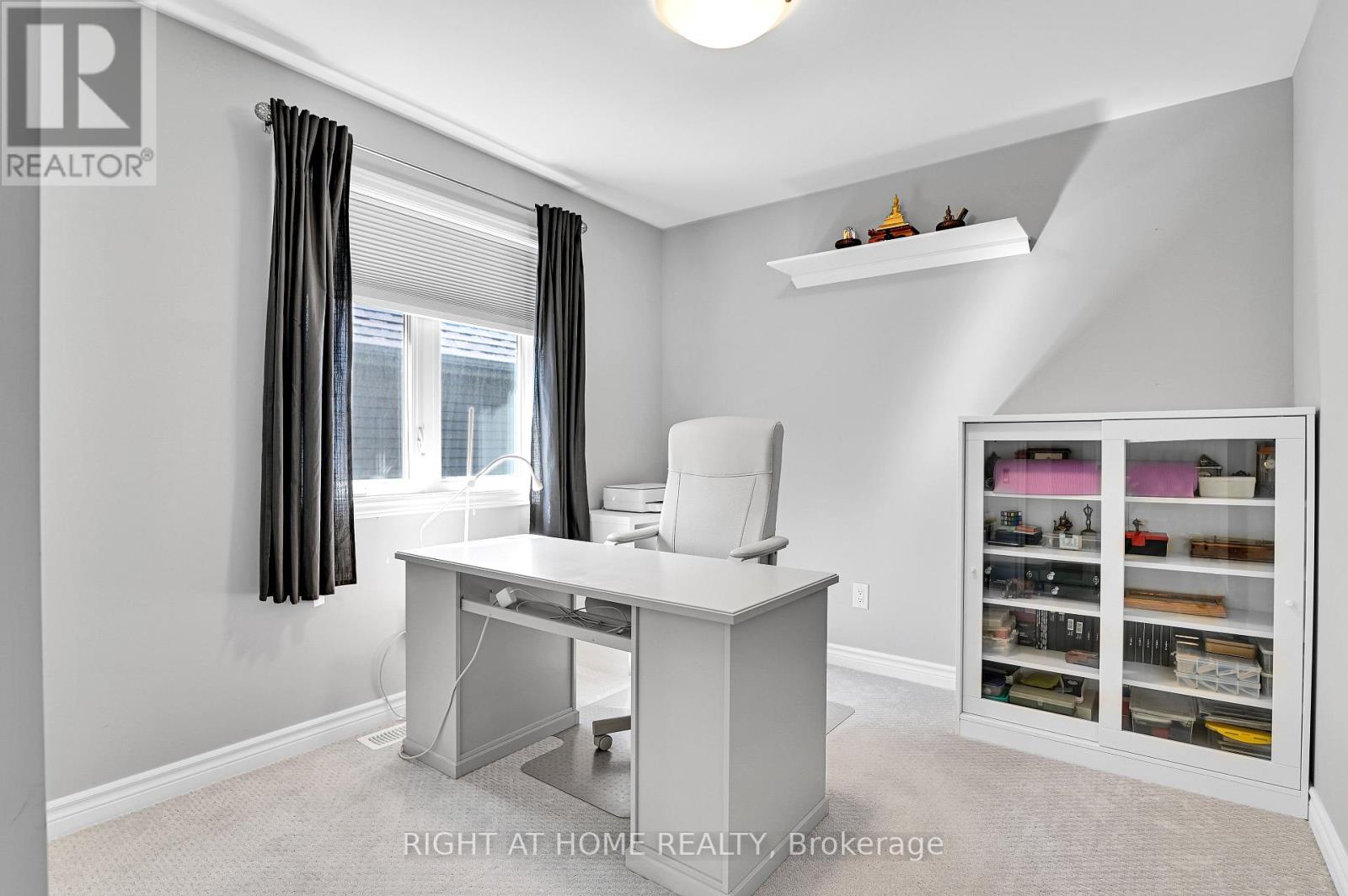 530 Muscari Street, Ottawa, Ontario  K1T 0S3 - Photo 22 - X12449668