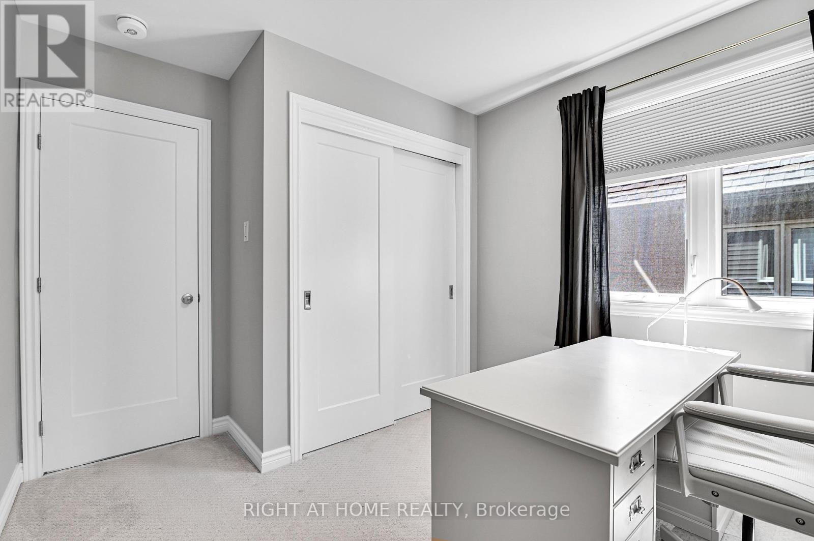 530 Muscari Street, Ottawa, Ontario  K1T 0S3 - Photo 23 - X12449668