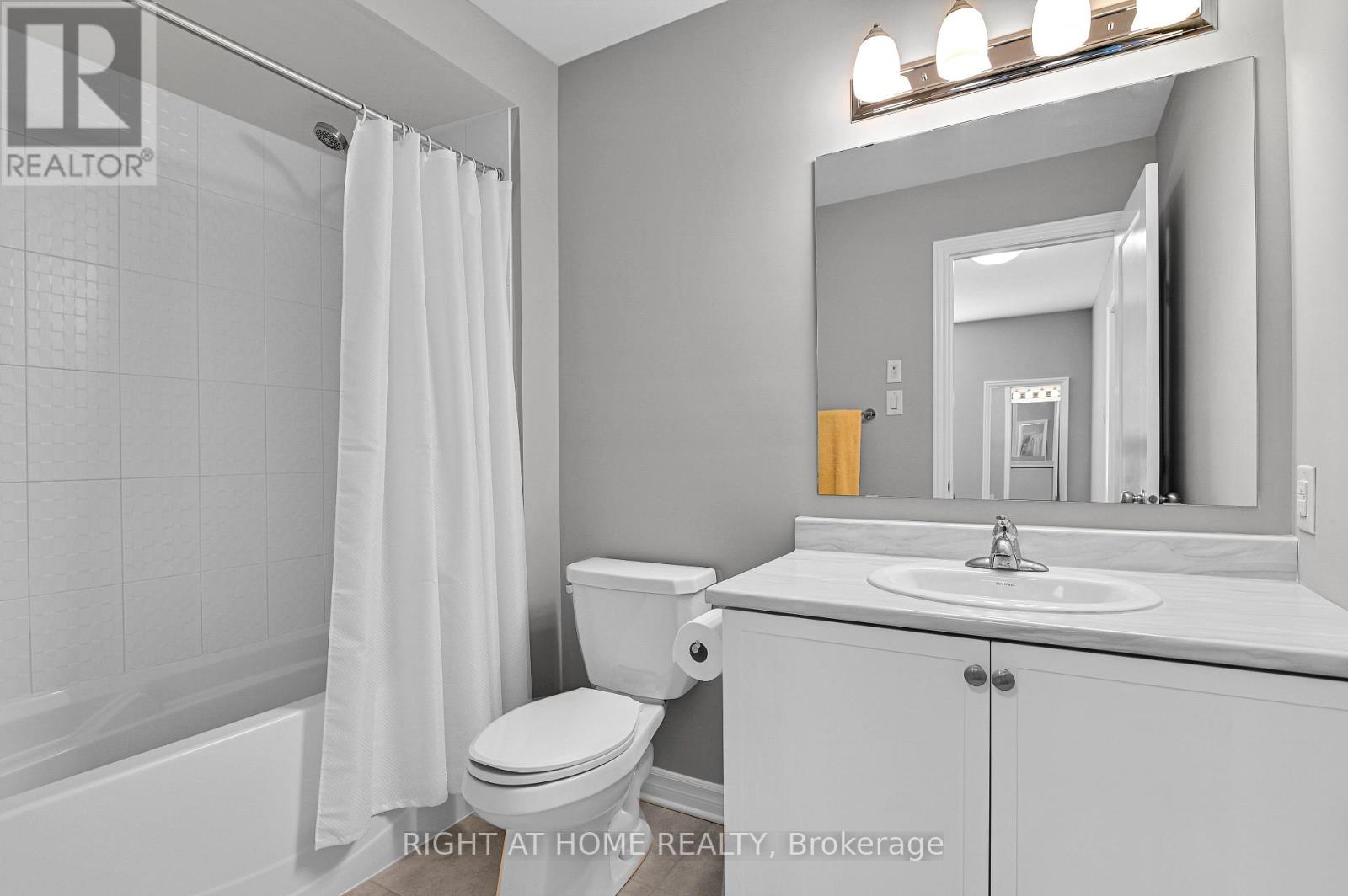 530 Muscari Street, Ottawa, Ontario  K1T 0S3 - Photo 28 - X12449668