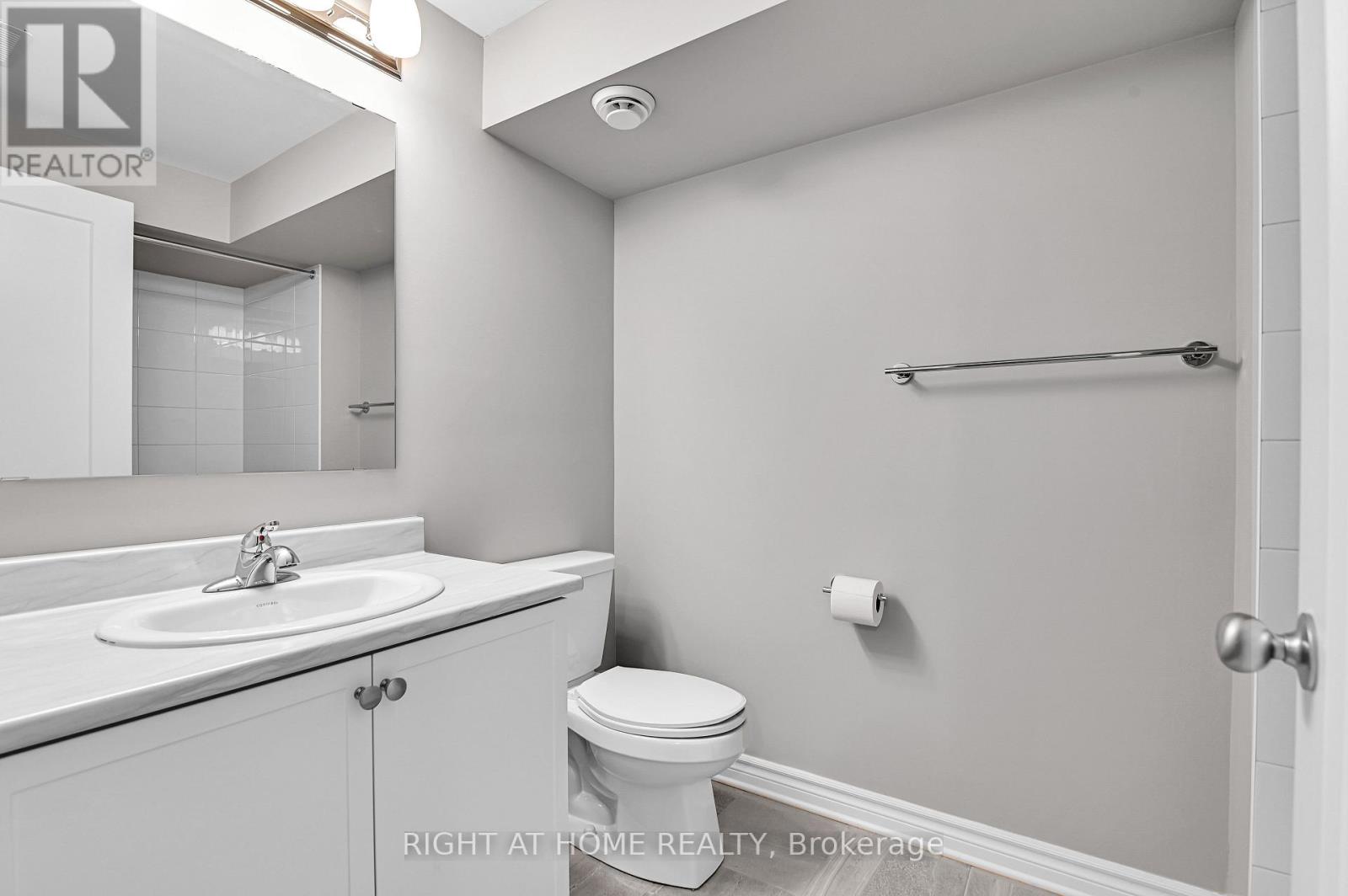 530 Muscari Street, Ottawa, Ontario  K1T 0S3 - Photo 32 - X12449668