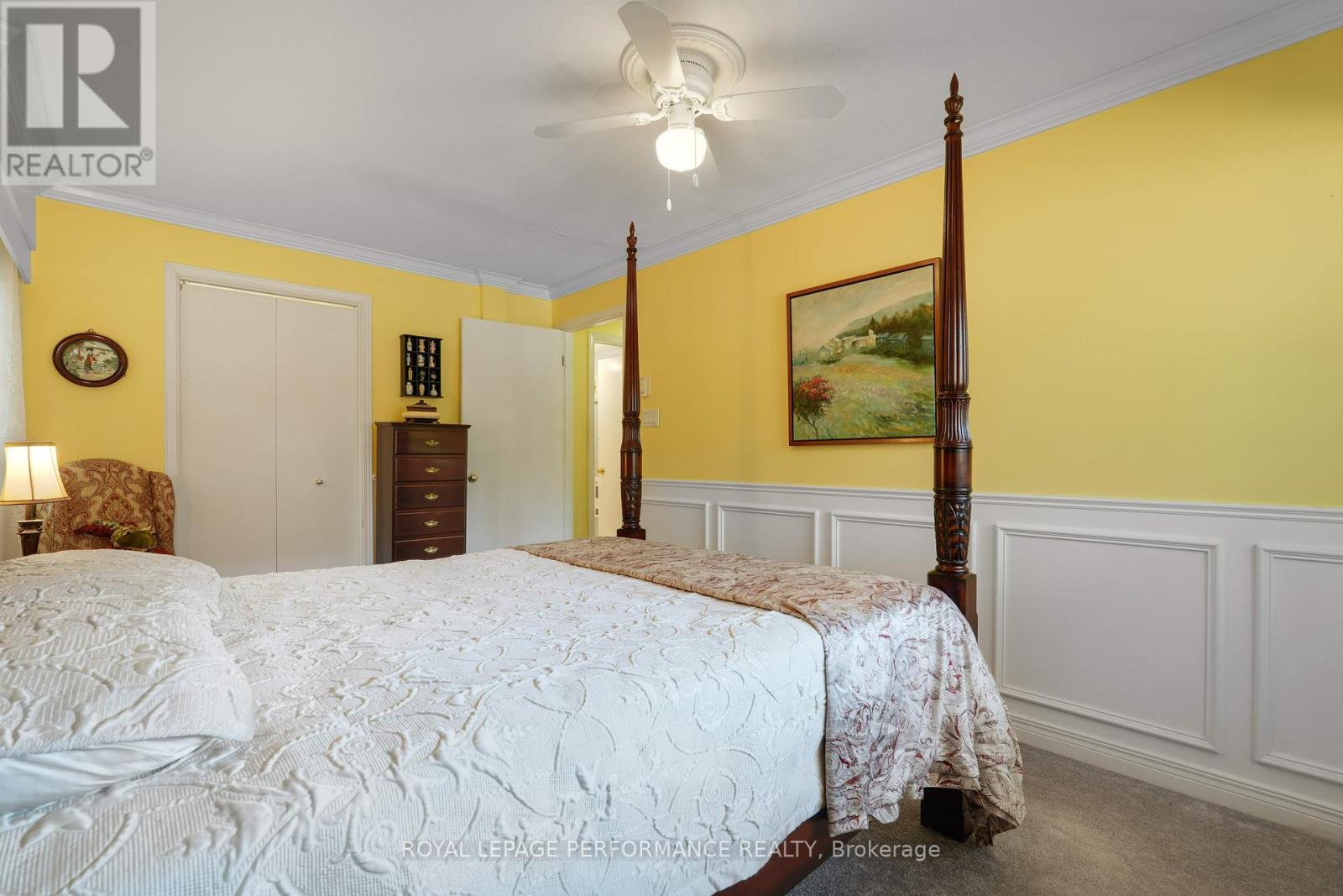 402 - 1589 St Bernard Street, Ottawa, Ontario  K1T 3H8 - Photo 30 - X12449682