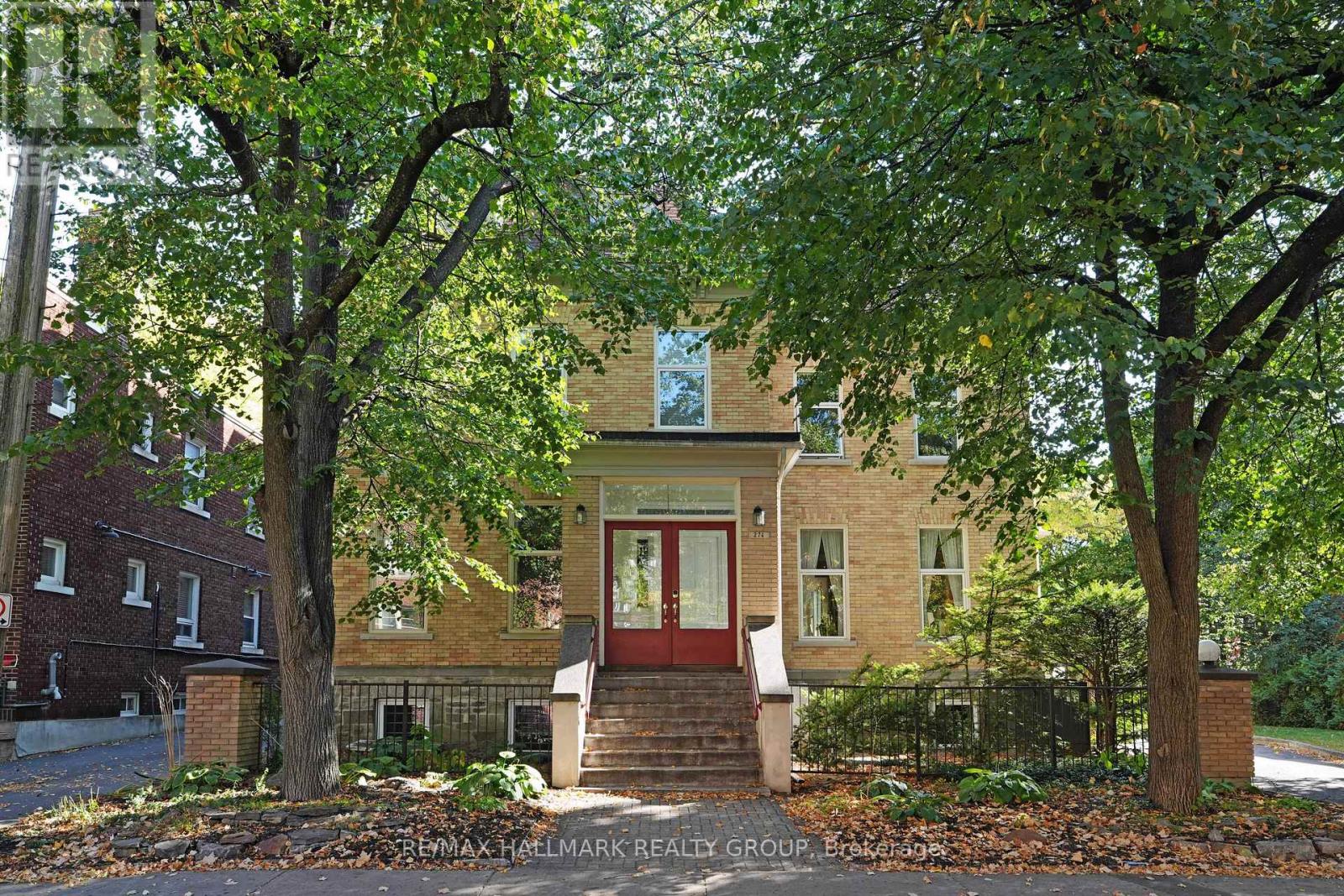 5 - 274 Daly Avenue, Ottawa, Ontario  K1N 6G5 - Photo 2 - X12449692