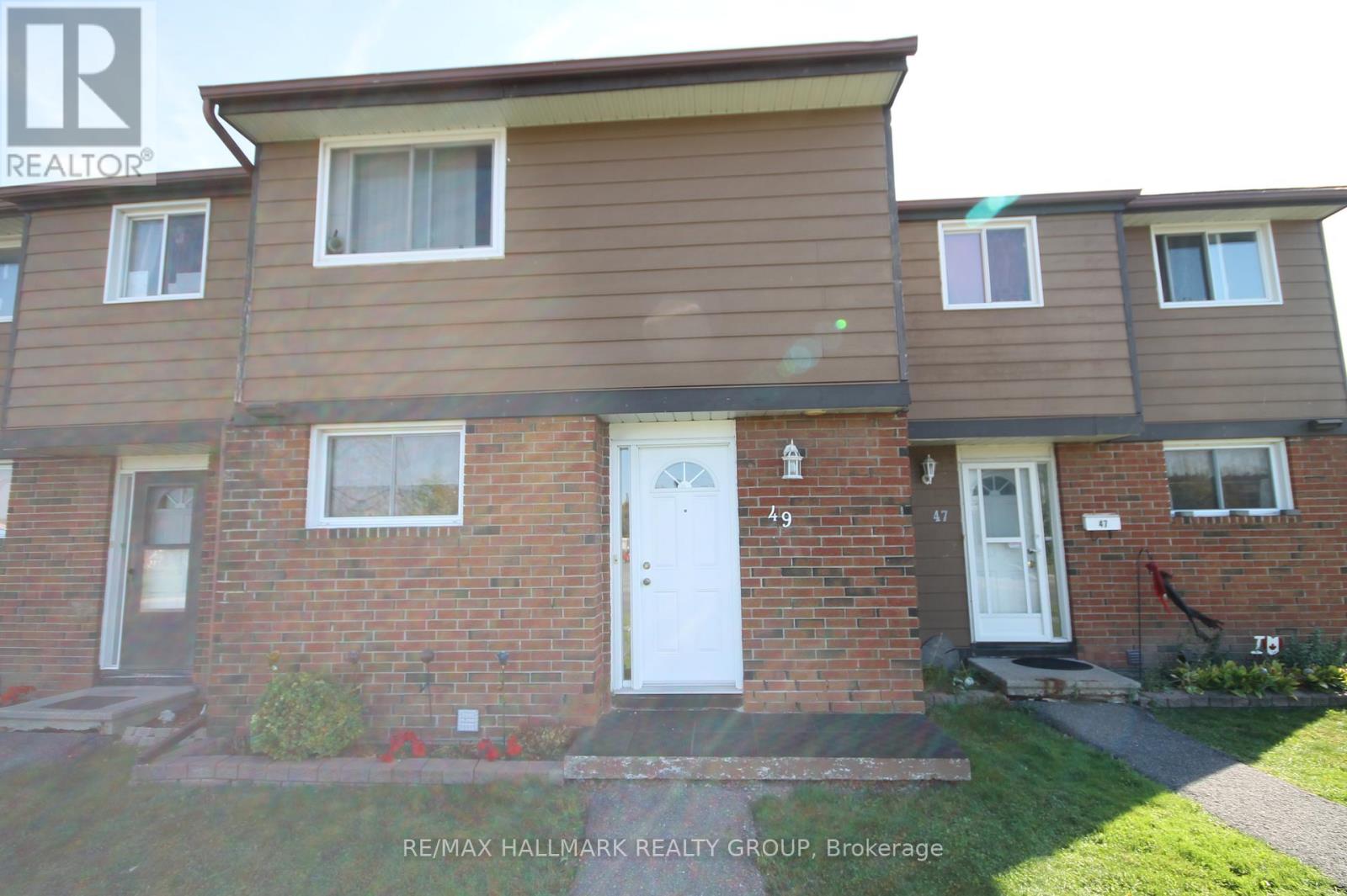 49 BELLMAN DRIVE, Ottawa, Ontario