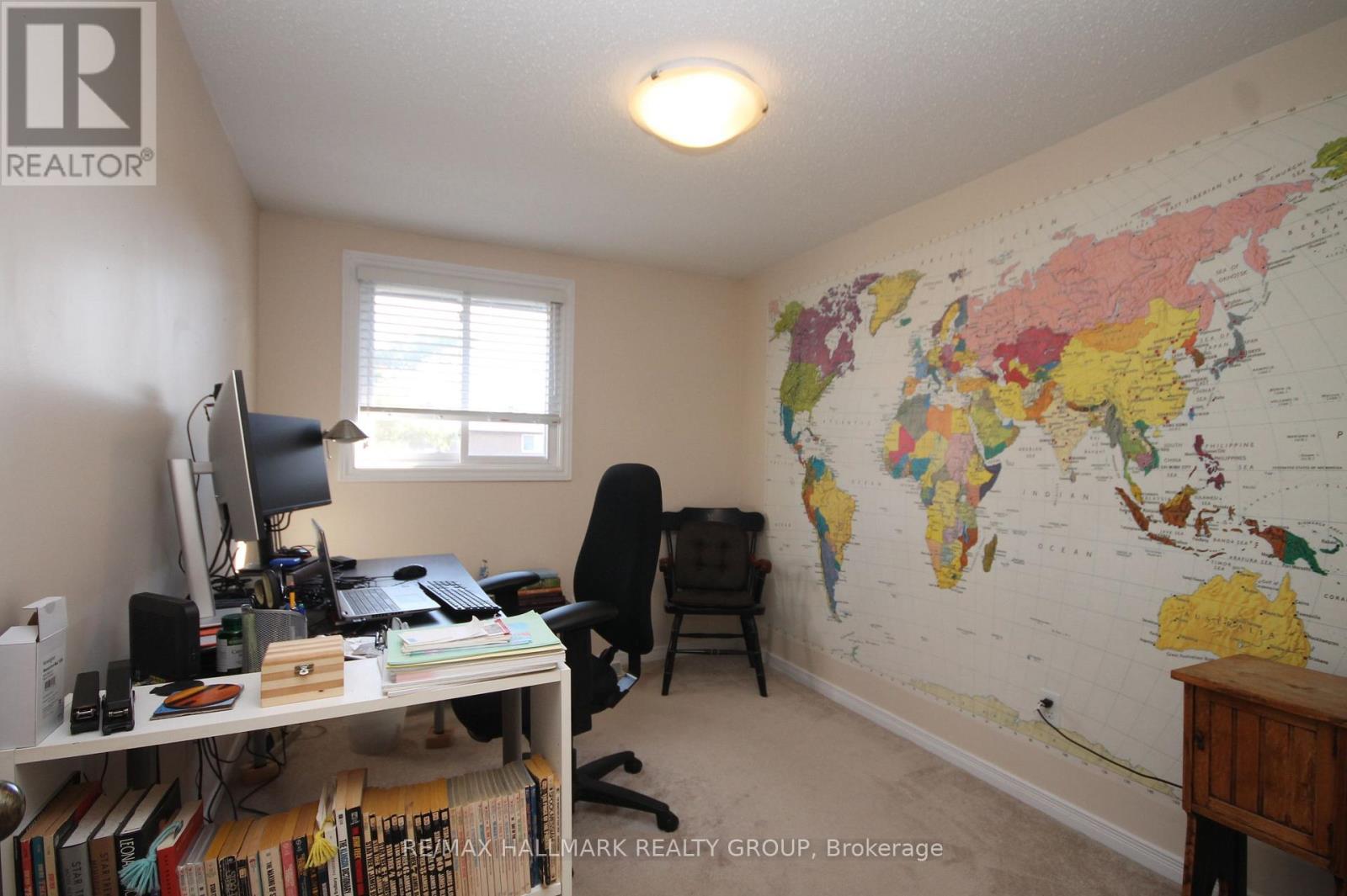 49 Bellman Drive, Ottawa, Ontario  K2H 8S4 - Photo 19 - X12449711
