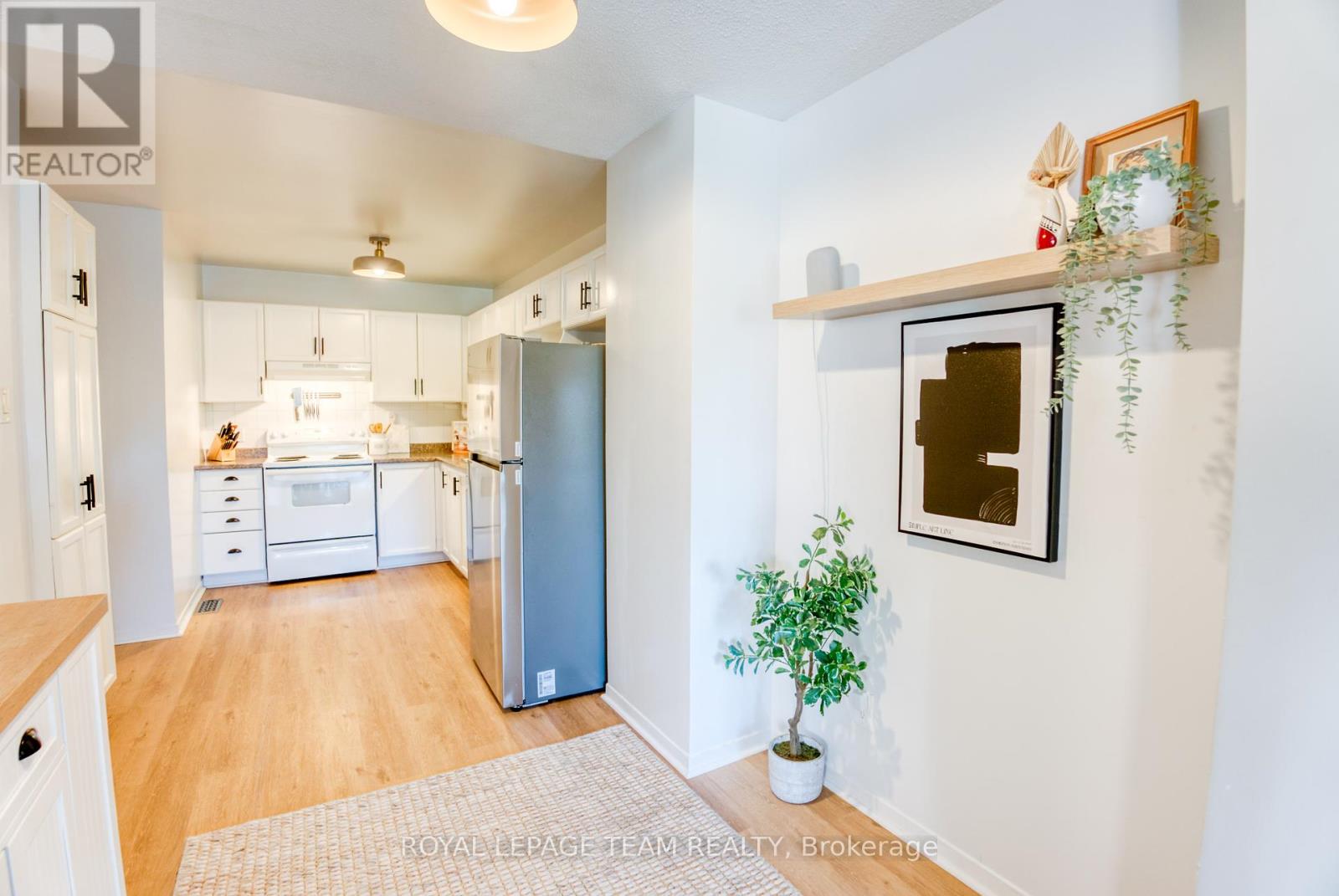 3 Springtree Place, Ottawa, Ontario  K2M 2H5 - Photo 11 - X12449740