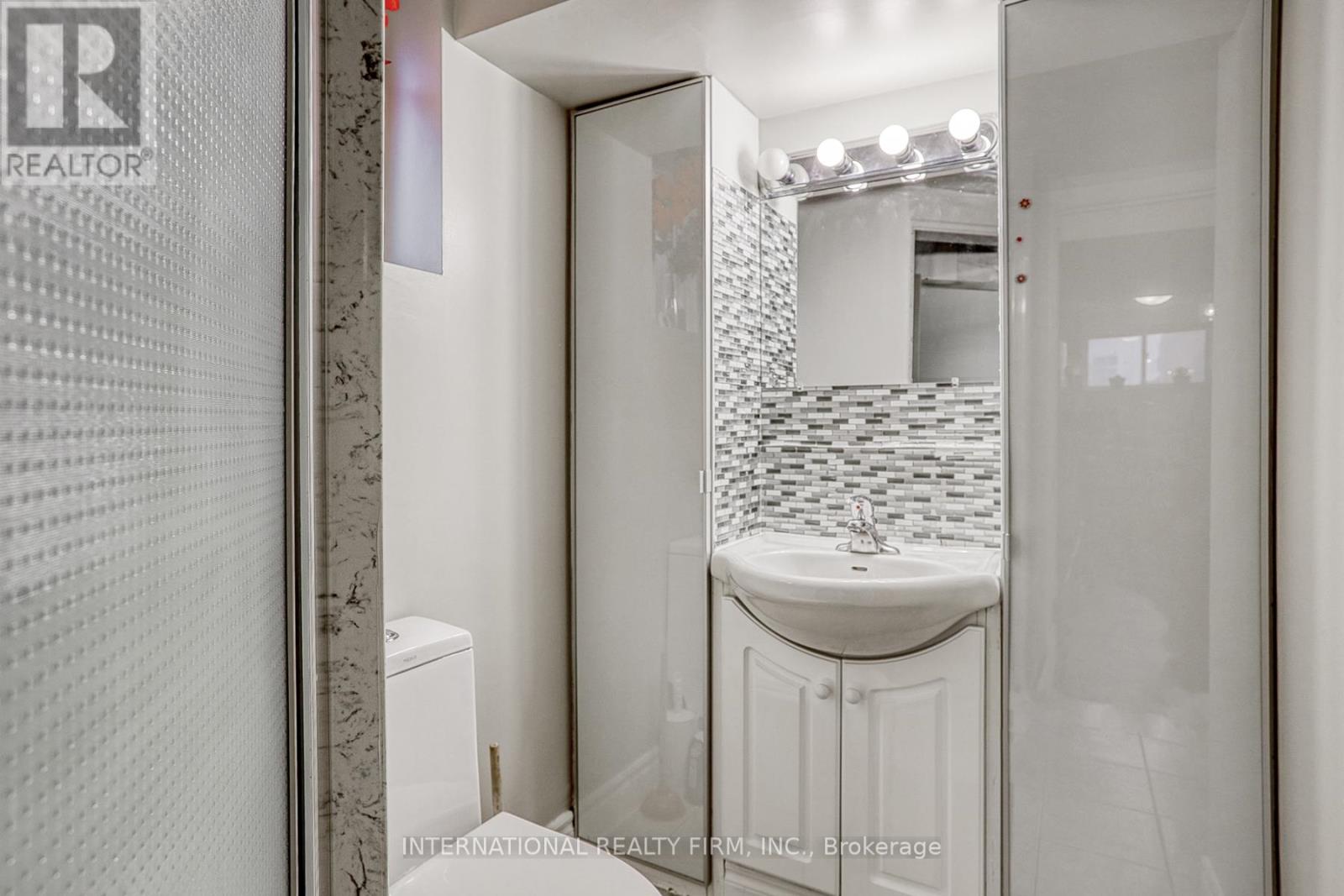 Basement - 4 Yeomans Road, Toronto, Ontario  M3H 3J4 - Photo 15 - C12449364