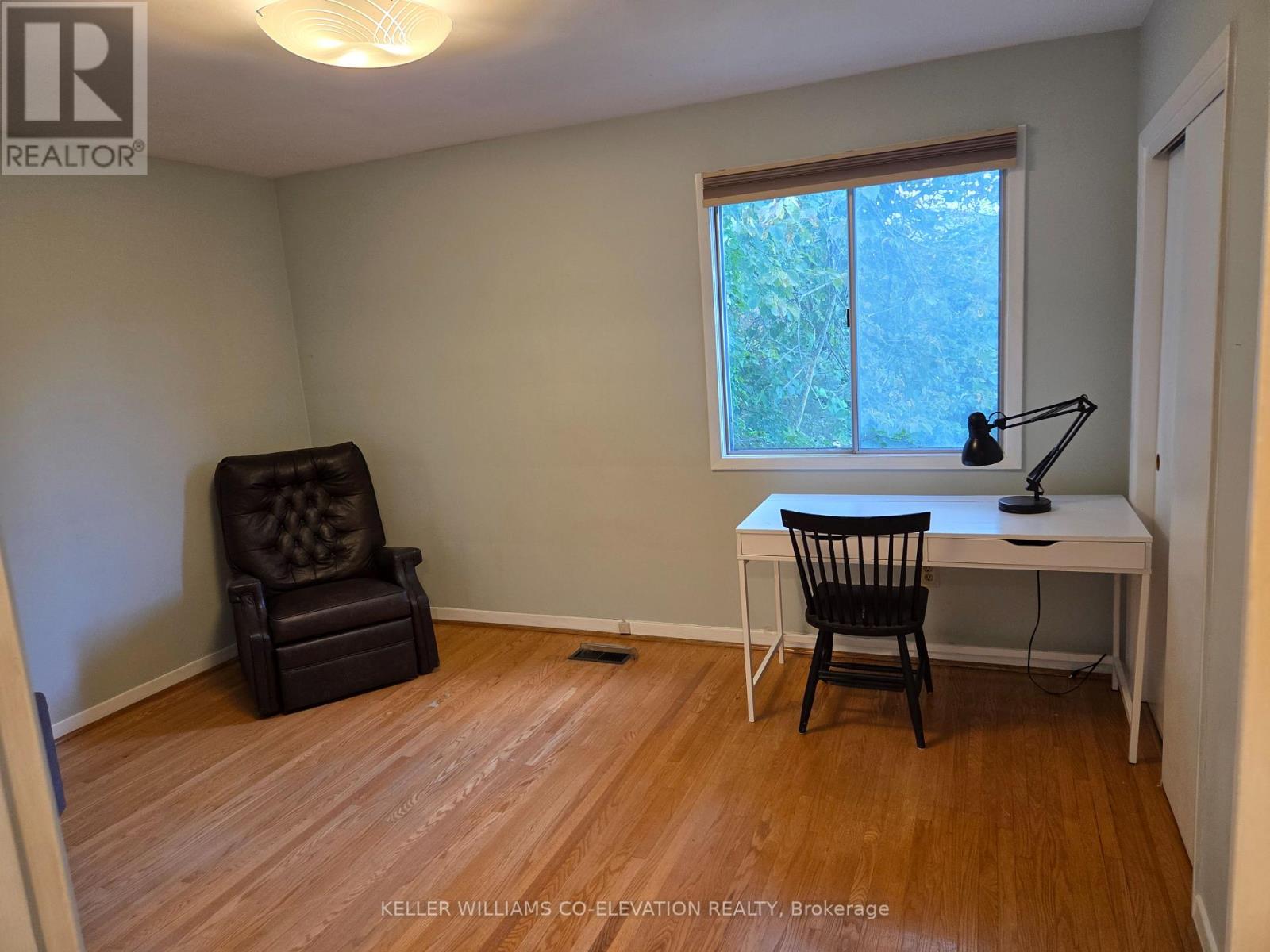 36 Danville Drive, Toronto (St. Andrew-Windfields), Ontario  M2P 1J1 - Photo 7 - C12449526