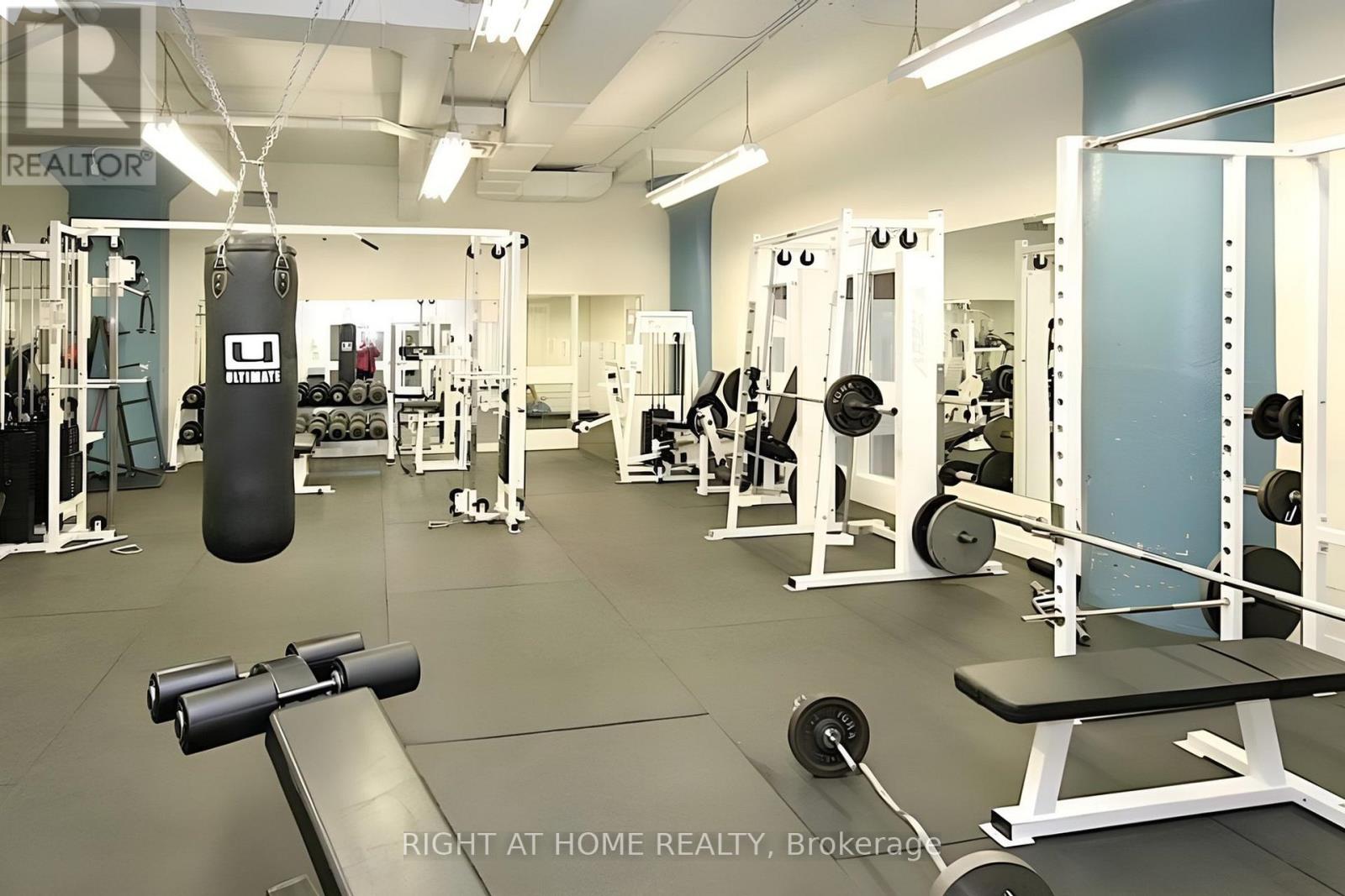 1046 - 155 Dalhousie Street, Toronto (Church-Yonge Corridor), Ontario  M5B 2P7 - Photo 21 - C12449537