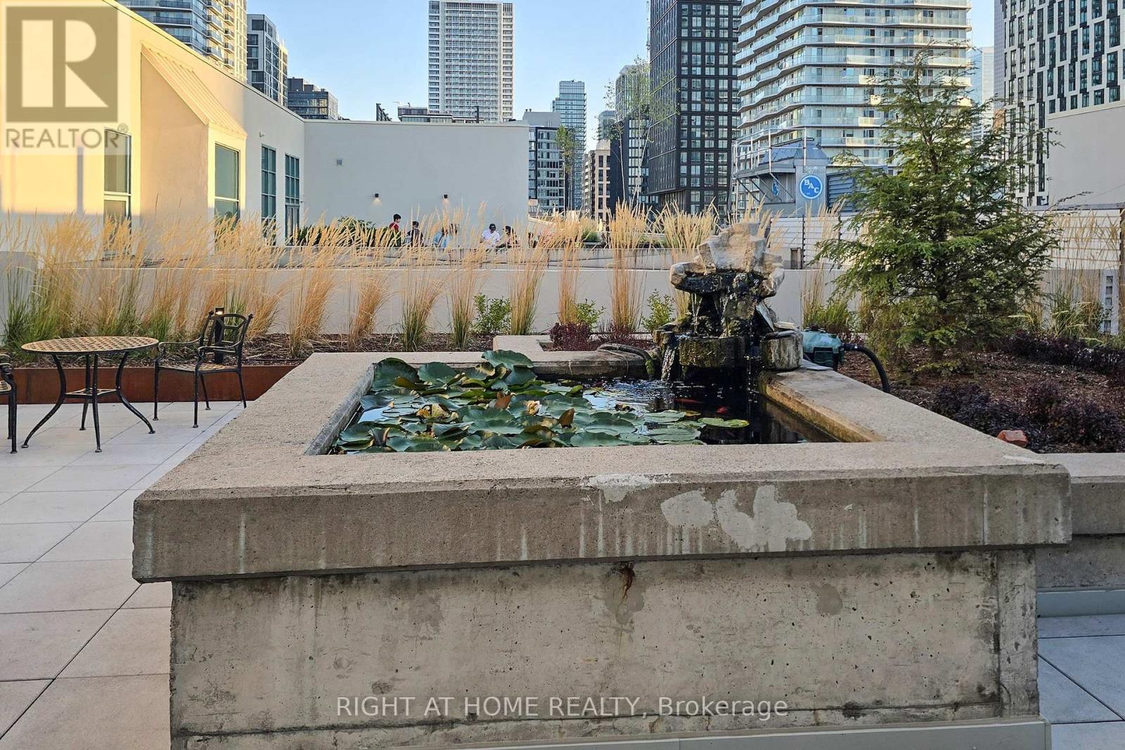 1046 - 155 Dalhousie Street, Toronto (Church-Yonge Corridor), Ontario  M5B 2P7 - Photo 44 - C12449537
