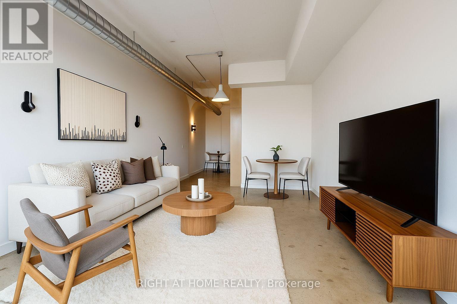 1046 - 155 Dalhousie Street, Toronto (Church-Yonge Corridor), Ontario  M5B 2P7 - Photo 5 - C12449537