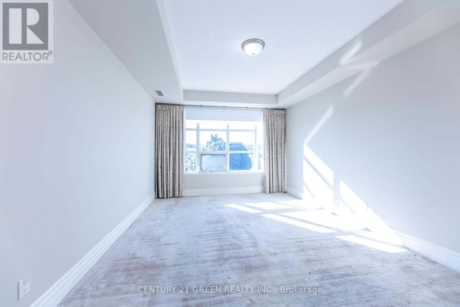 402 - 10 Old York Mills Road, Toronto (Bridle Path-Sunnybrook-York Mills), Ontario  M2P 2G9 - Photo 41 - C12449540
