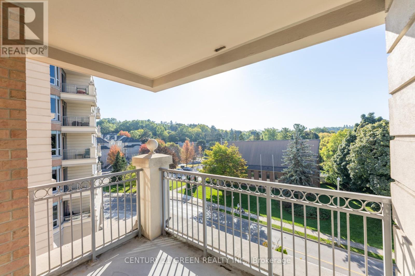 402 - 10 Old York Mills Road, Toronto (Bridle Path-Sunnybrook-York Mills), Ontario  M2P 2G9 - Photo 49 - C12449540