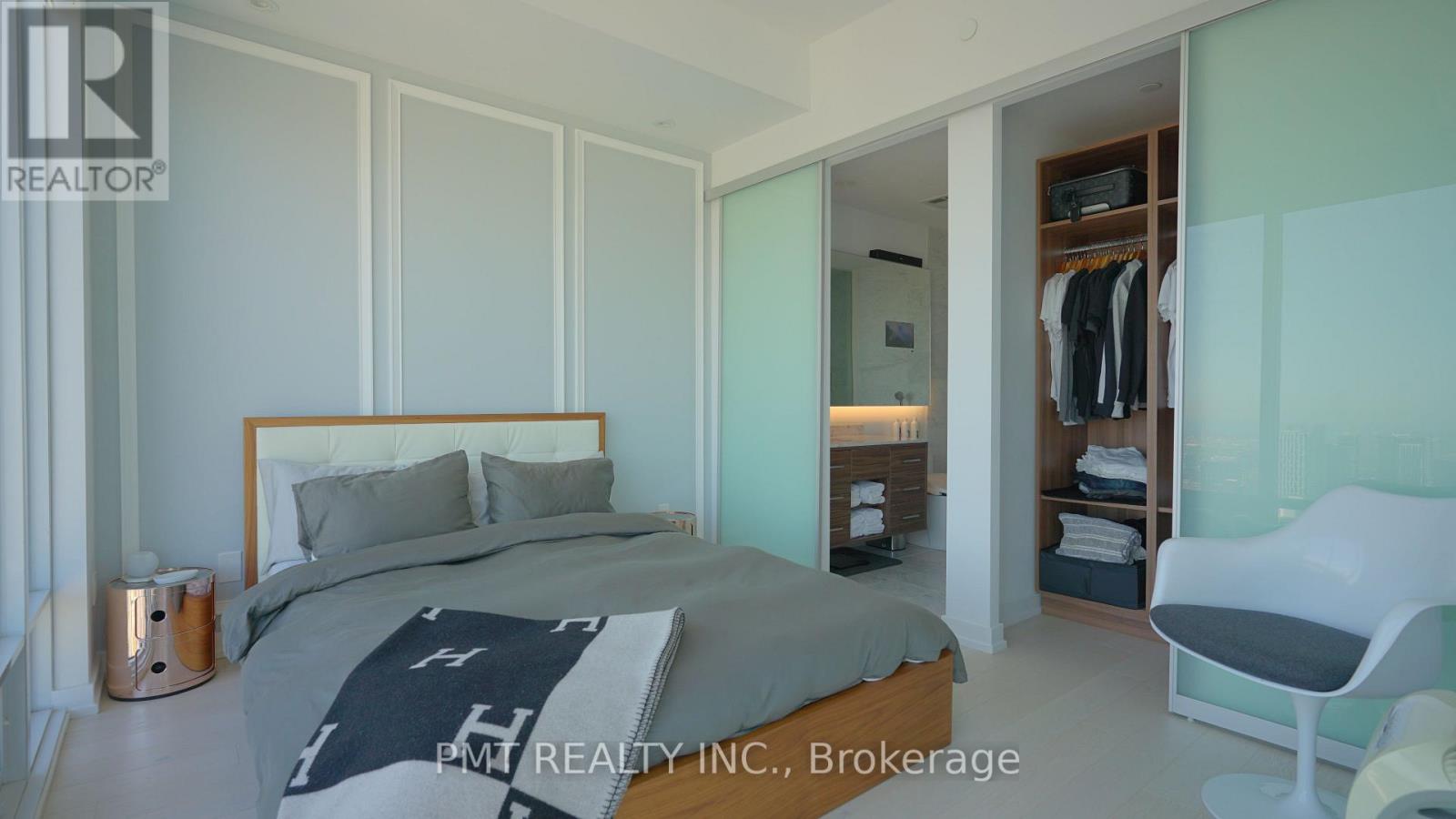 5102 - 488 University Avenue, Toronto, Ontario  M5G 0C1 - Photo 16 - C12449547