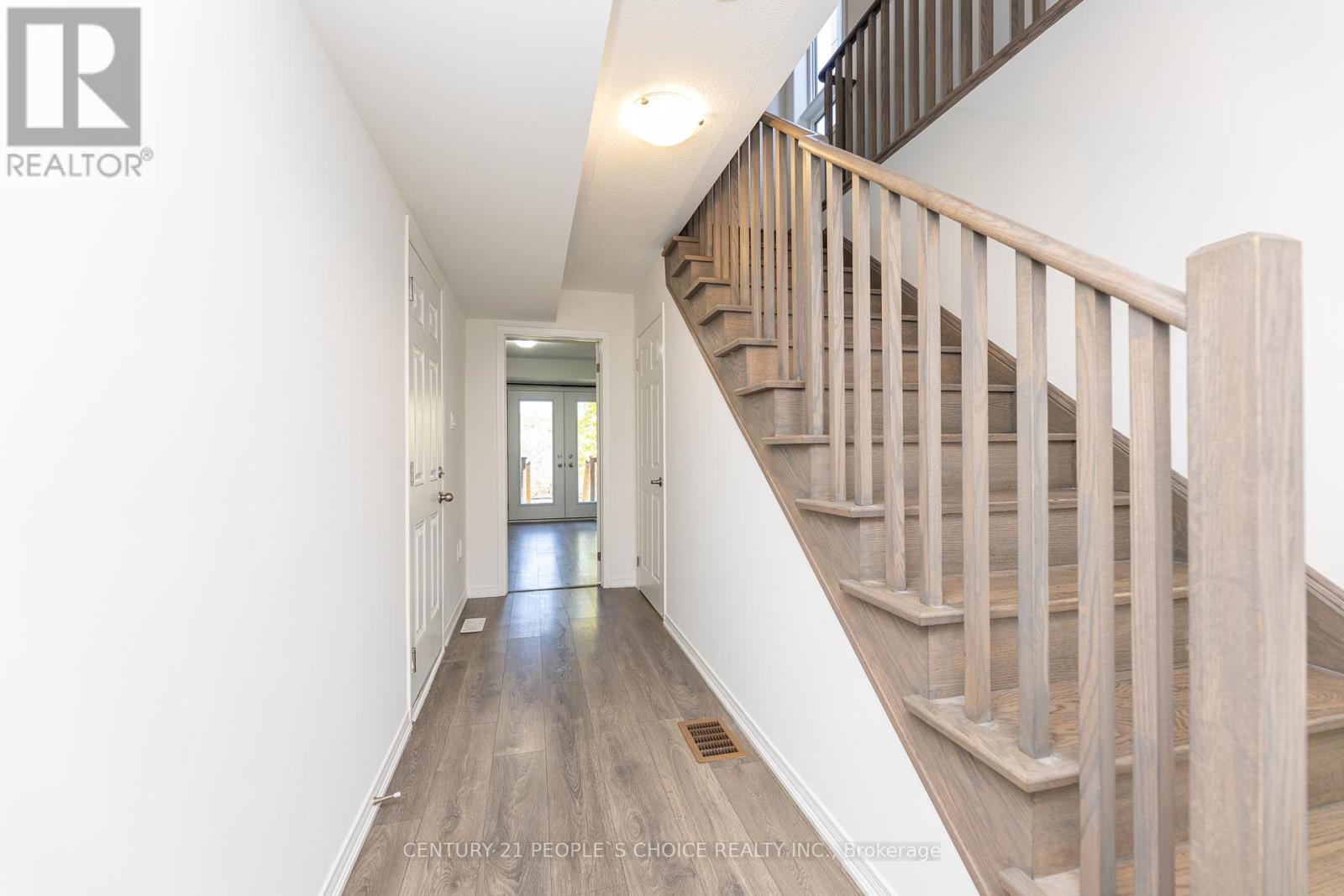 49 Woodstream Drive, Toronto, Ontario  M9W 6T4 - Photo 3 - W12440963