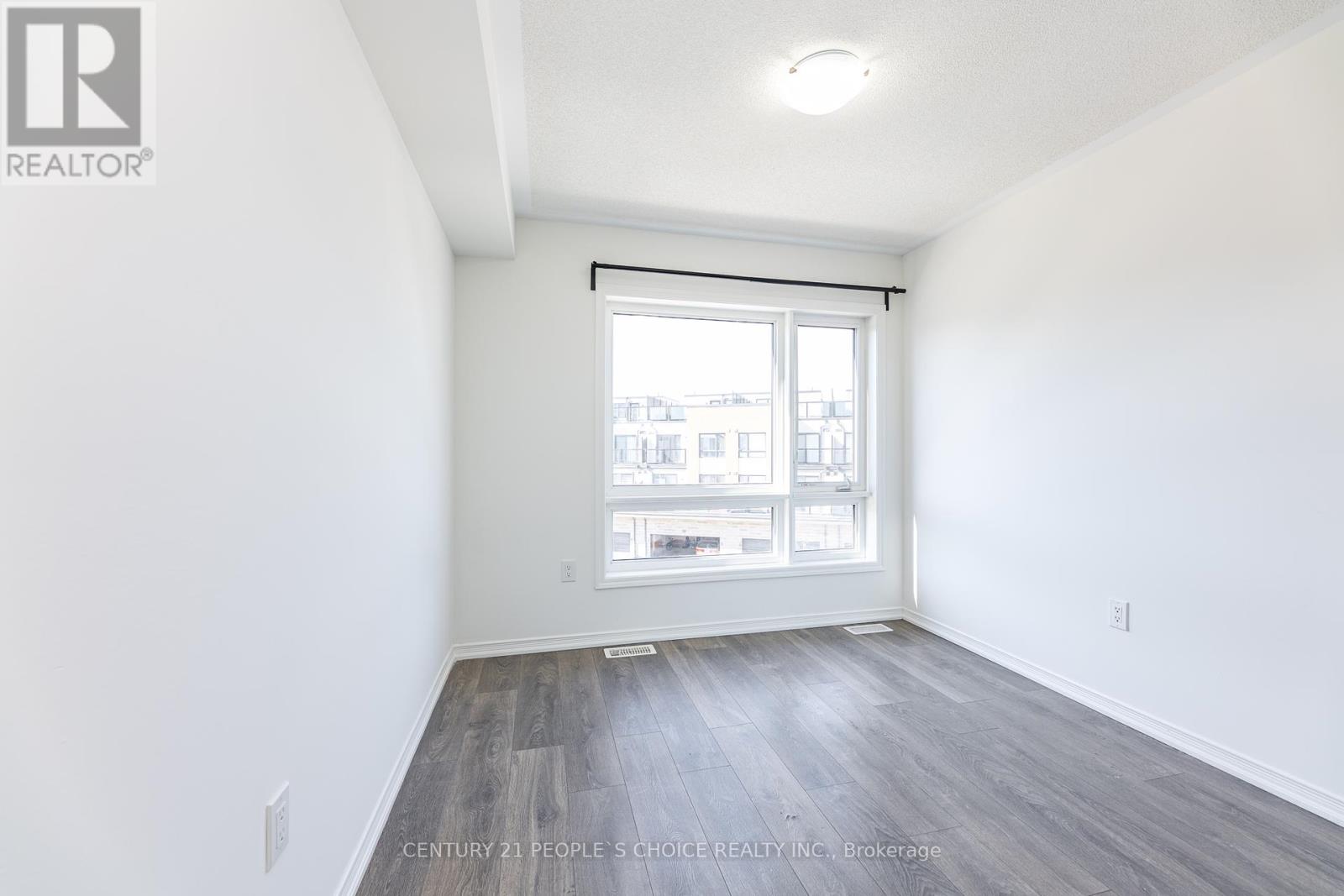 49 Woodstream Drive, Toronto, Ontario  M9W 6T4 - Photo 34 - W12440963