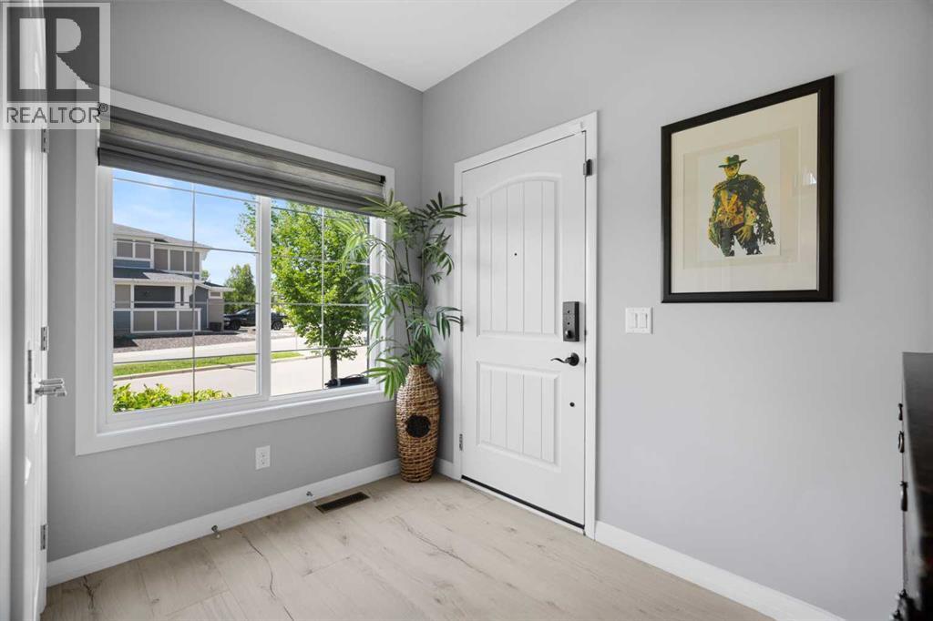 103 Masters Rise Se, Calgary, Alberta  T3M 2L5 - Photo 5 - A2257704