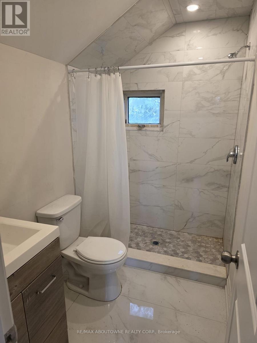 110 Beach Road E, Hamilton, Ontario  L8L 3Z9 - Photo 7 - X12421442