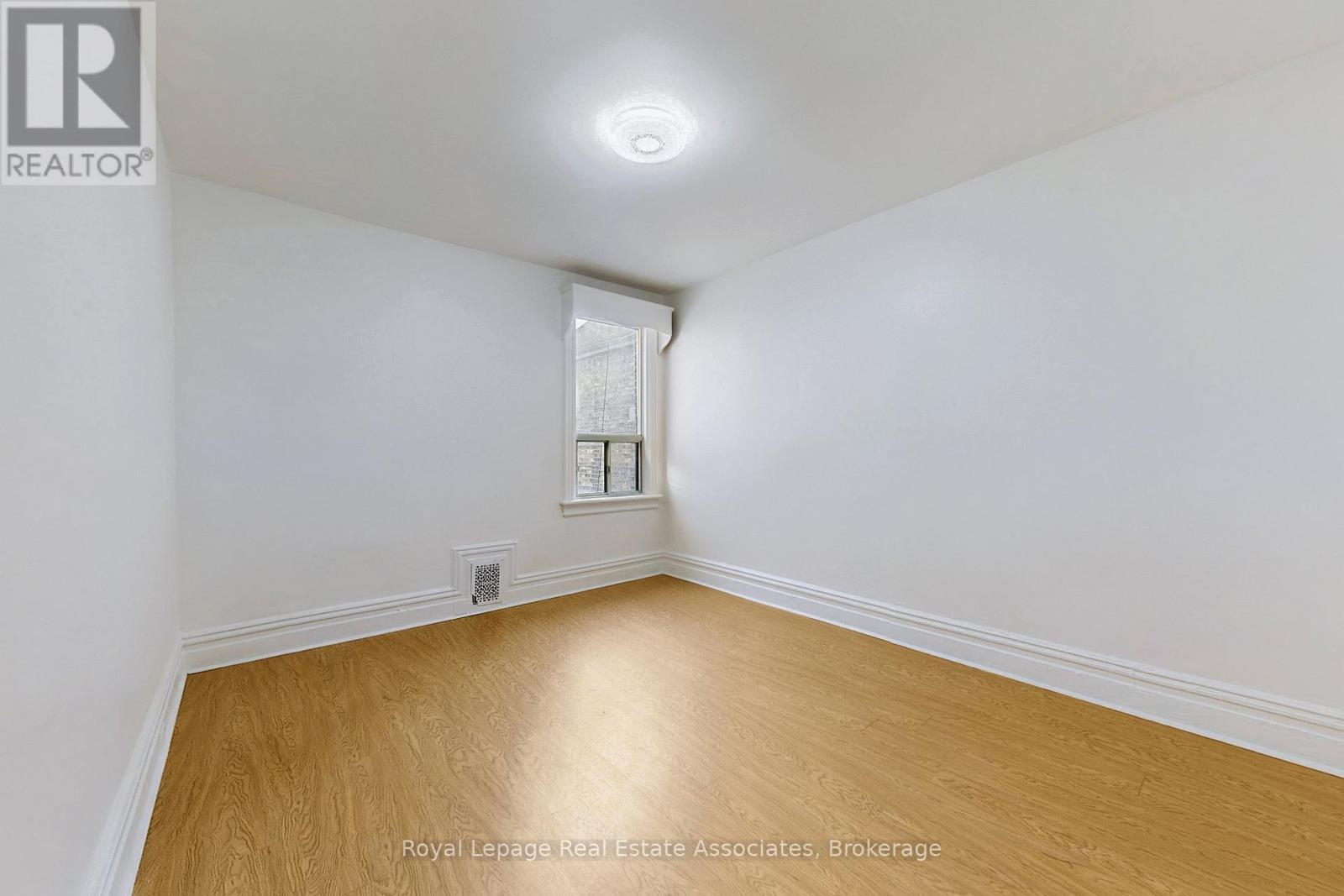 143 Seaton Street, Toronto, Ontario  M5A 2T2 - Photo 26 - C12448893