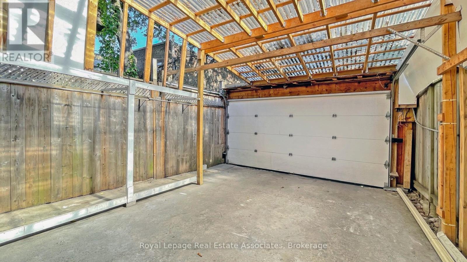 143 Seaton Street, Toronto, Ontario  M5A 2T2 - Photo 48 - C12448893