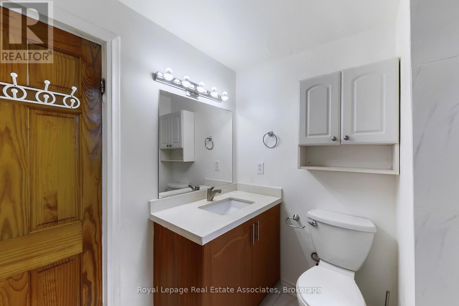 143 Seaton Street, Toronto, Ontario  M5A 2T2 - Photo 29 - C12448893