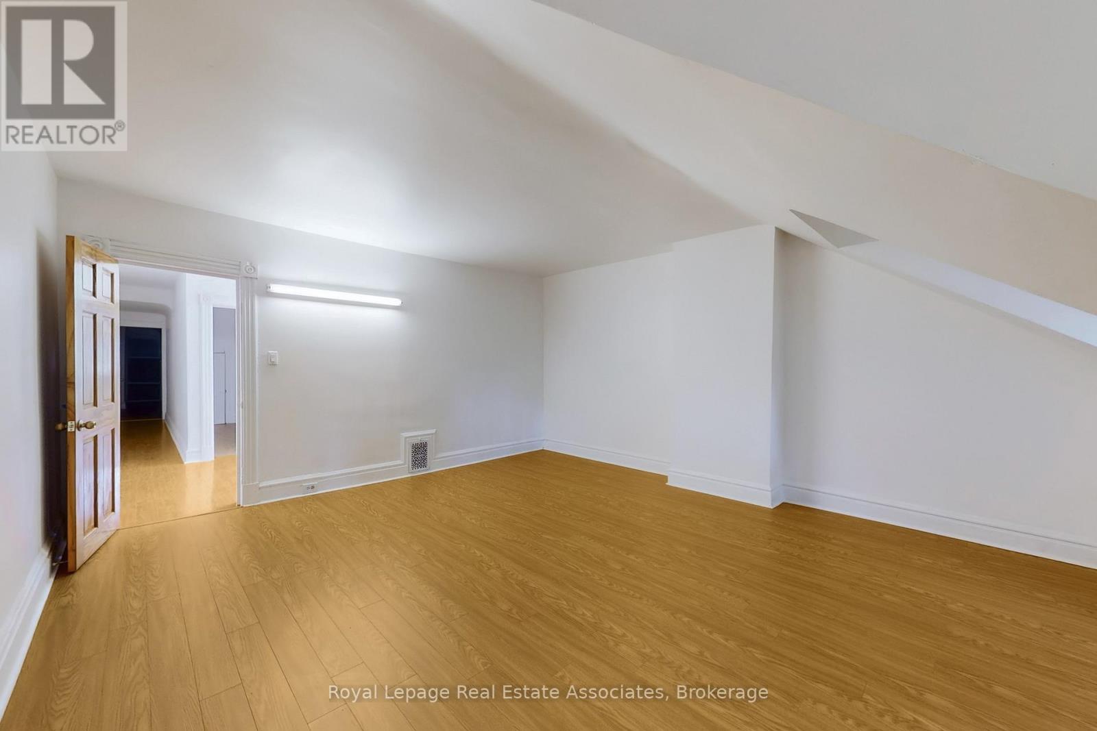 143 Seaton Street, Toronto, Ontario  M5A 2T2 - Photo 38 - C12448893