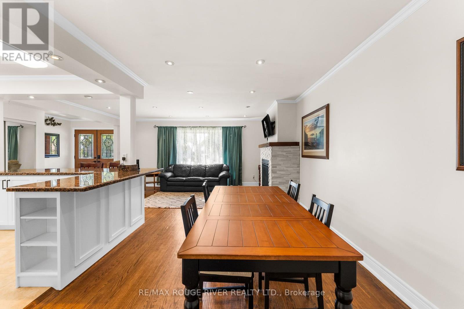 22 Tweedrock Crescent, Toronto (Morningside), Ontario  M1E 4L5 - Photo 11 - E12449595