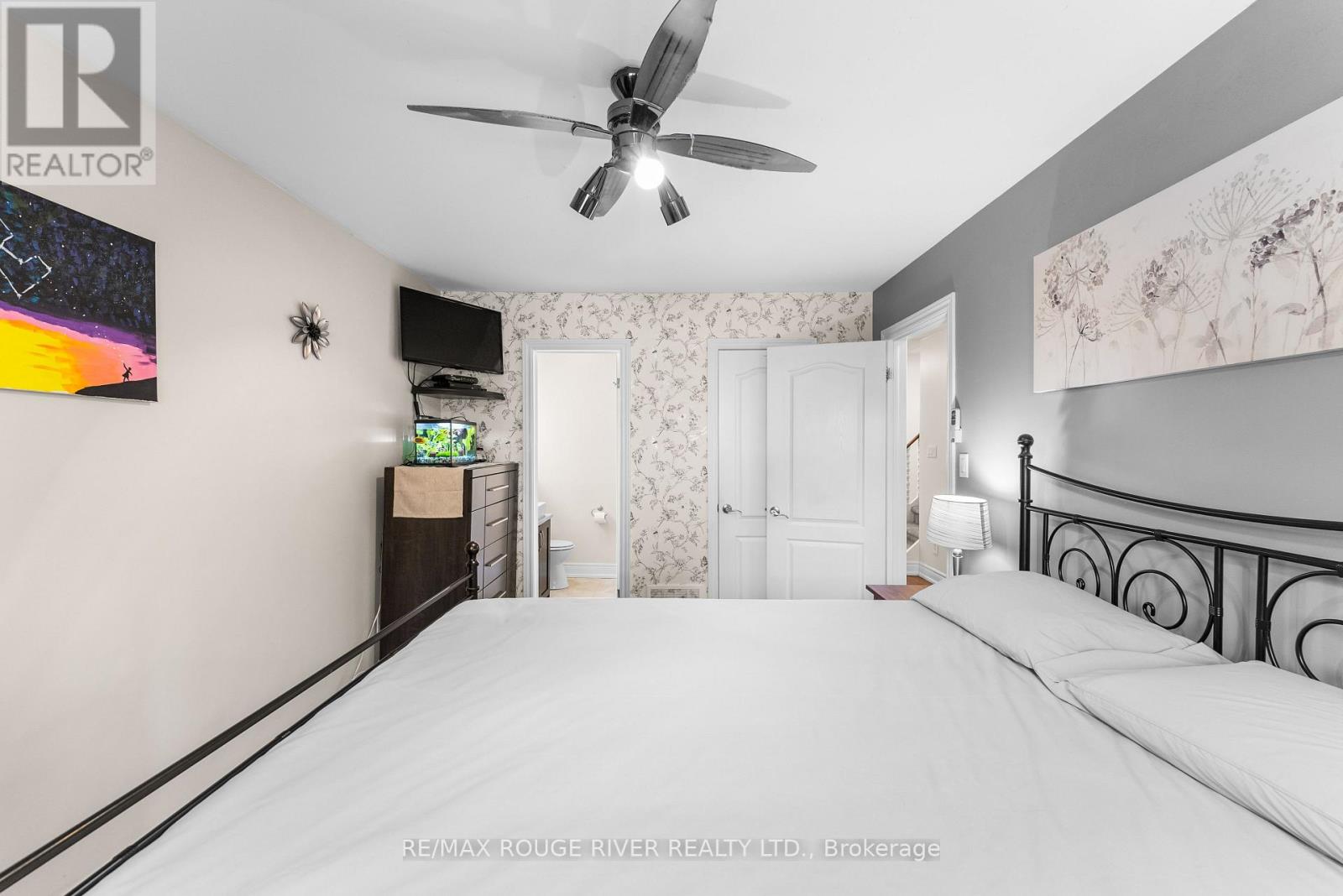 22 Tweedrock Crescent, Toronto (Morningside), Ontario  M1E 4L5 - Photo 12 - E12449595