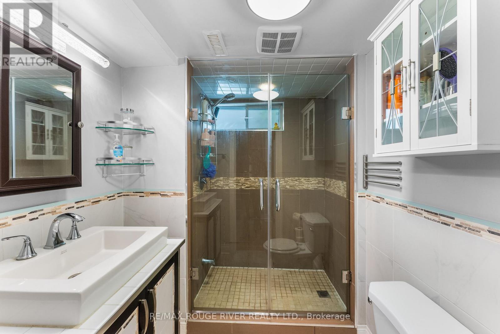 22 Tweedrock Crescent, Toronto (Morningside), Ontario  M1E 4L5 - Photo 34 - E12449595