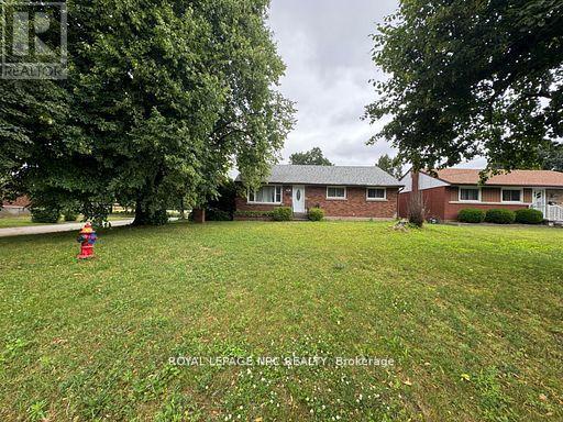 6437 Margaret Street, Niagara Falls, Ontario  L2G 2T6 - Photo 2 - X12449674